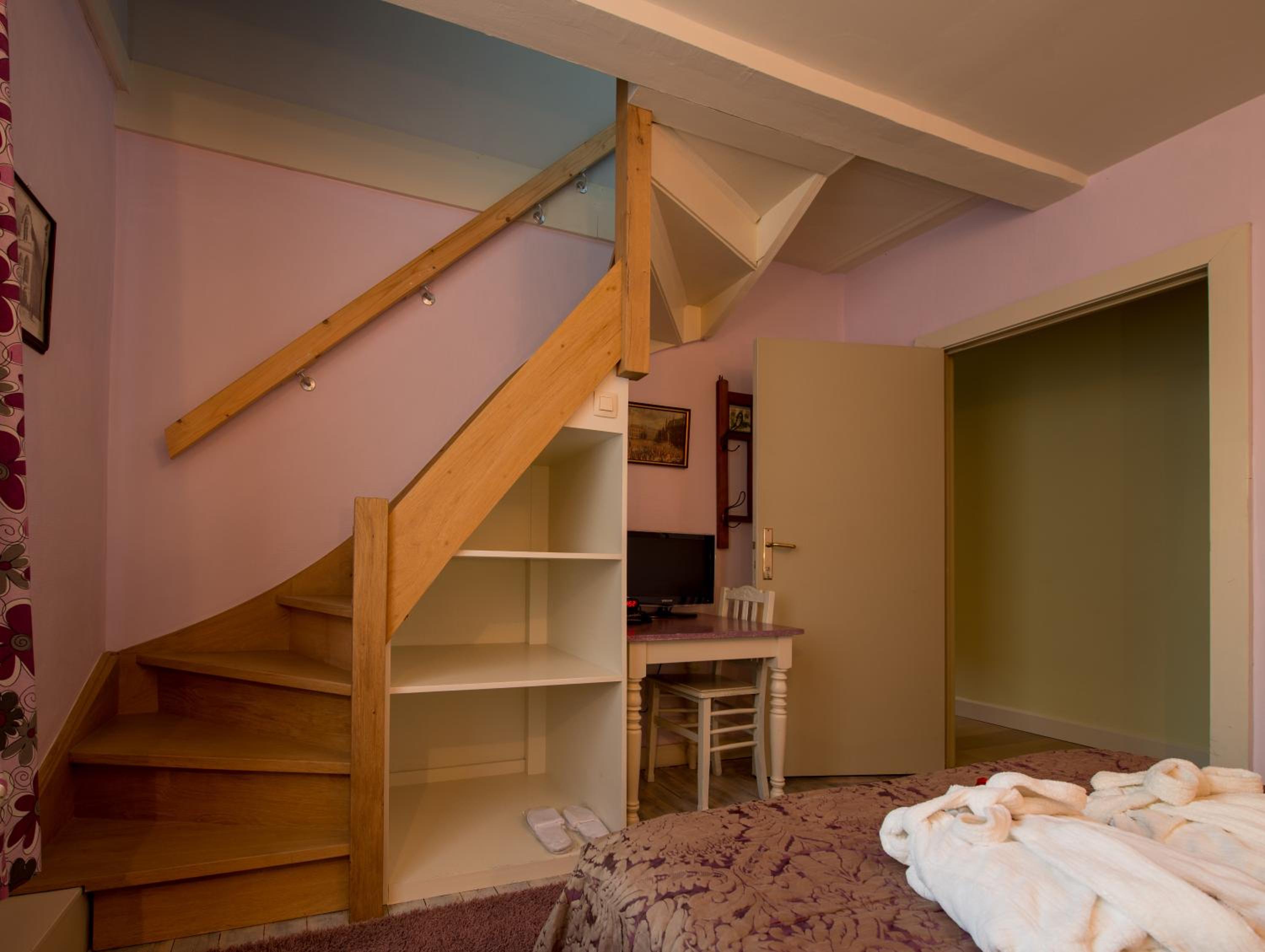 Duplex Room