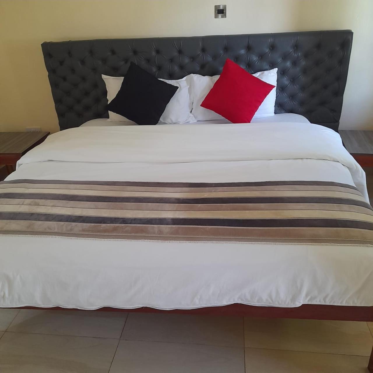 Deluxe Double Room - Photo 3