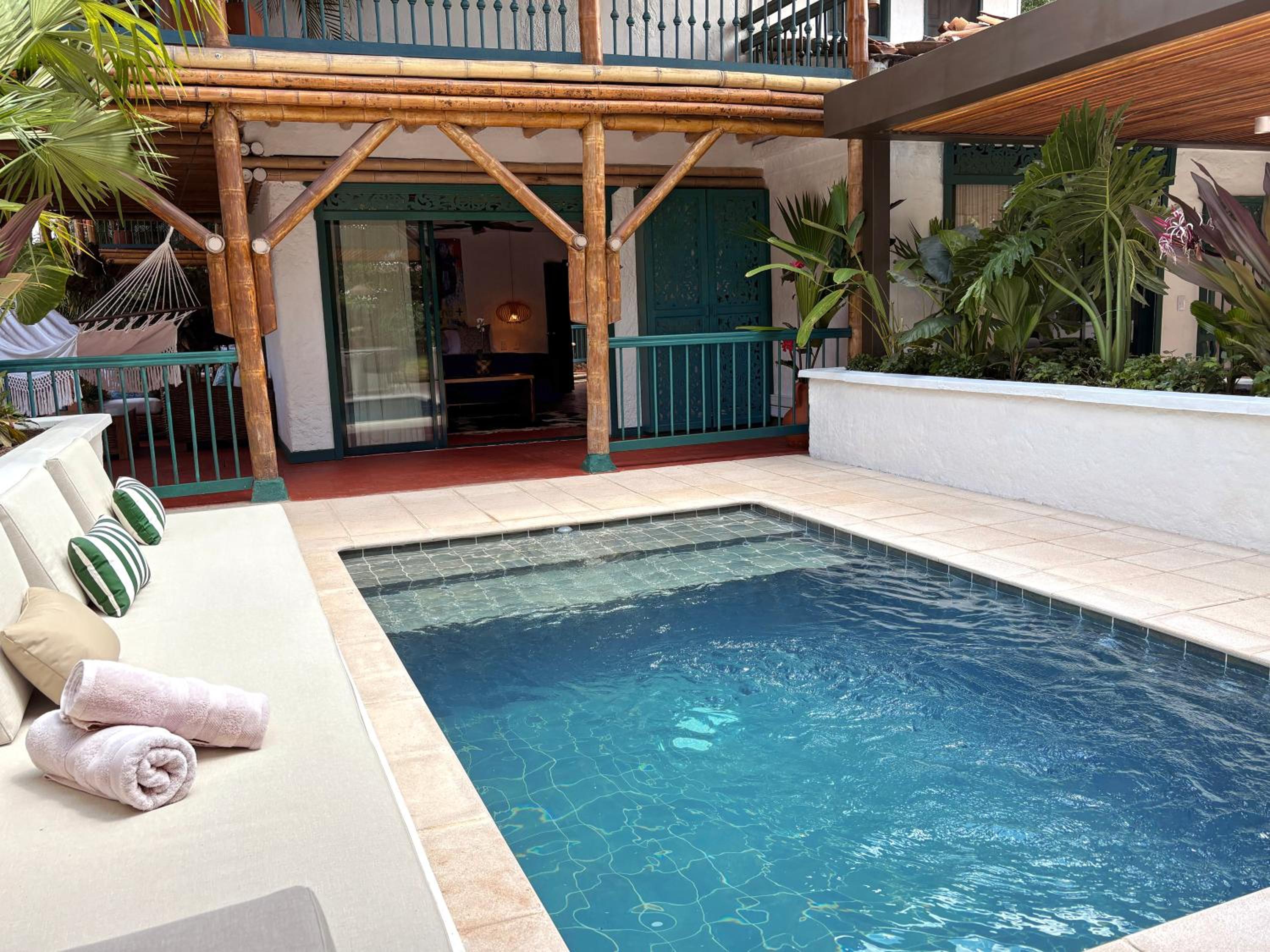Suite with Private Pool photo 3
