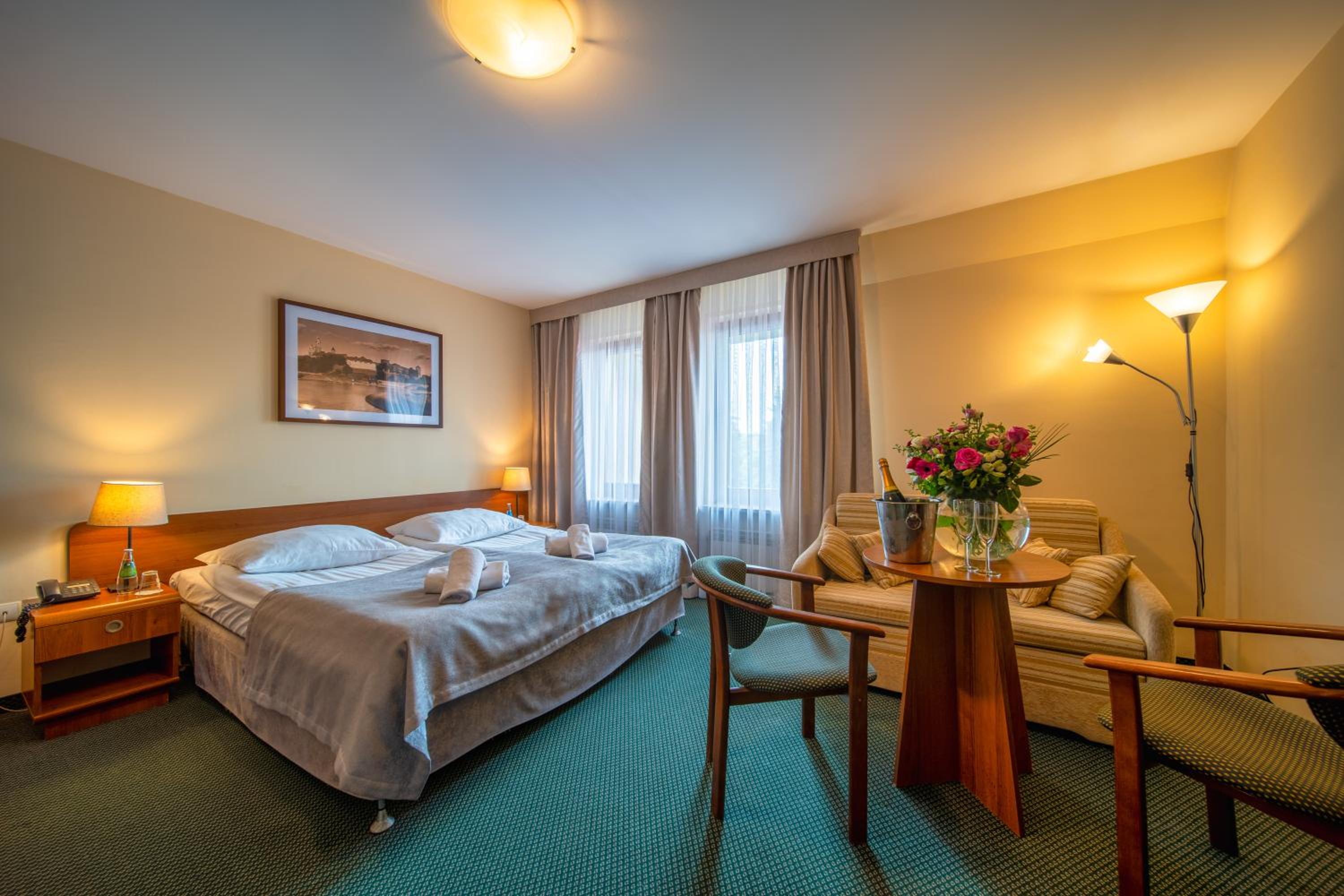 Double Room with one bed - Photo 2