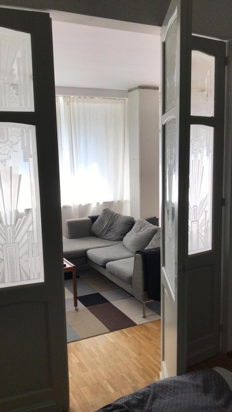 One-Bedroom Apartment with Balcony photo 2
