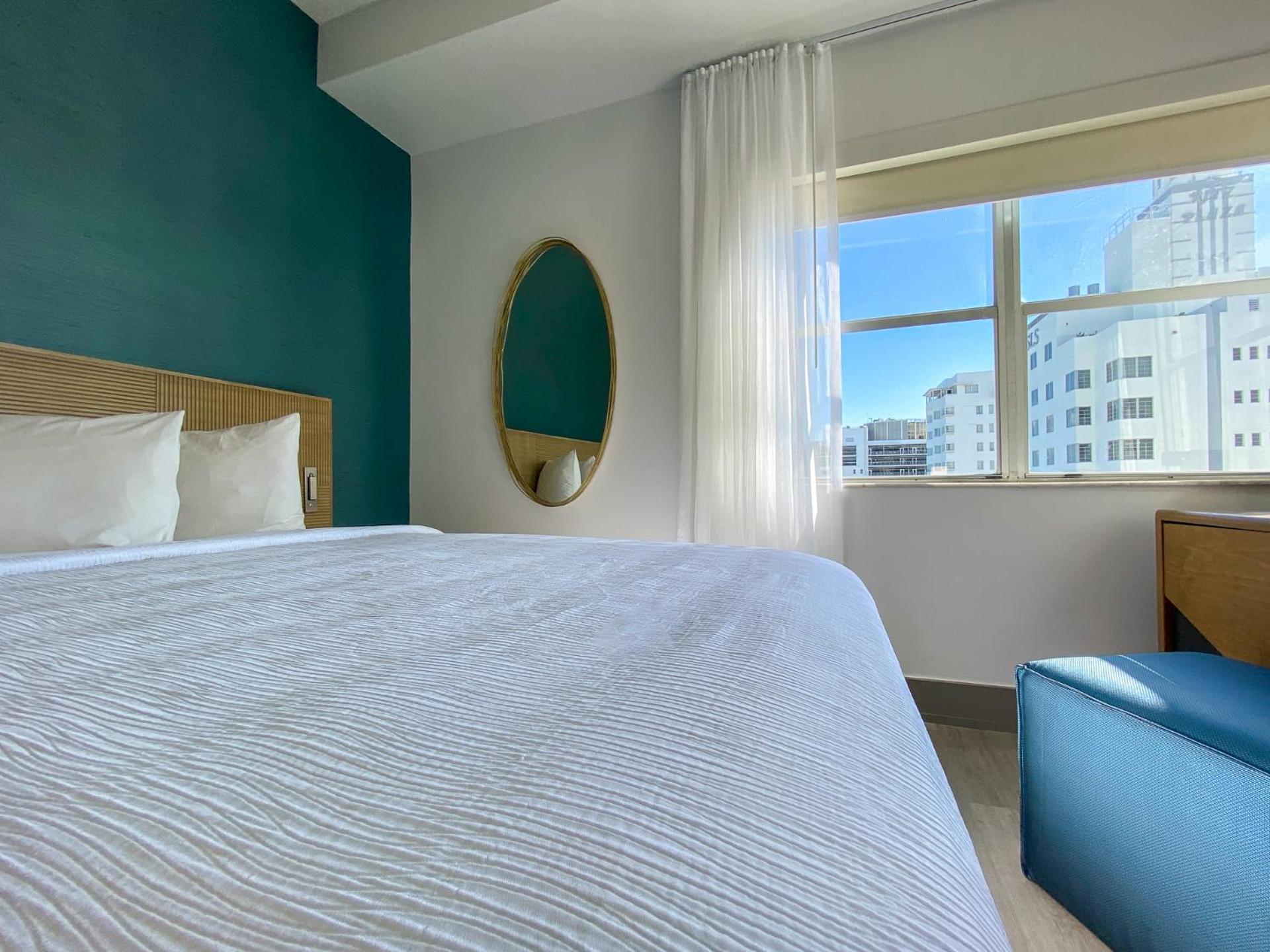 Superior King Room - Photo 6
