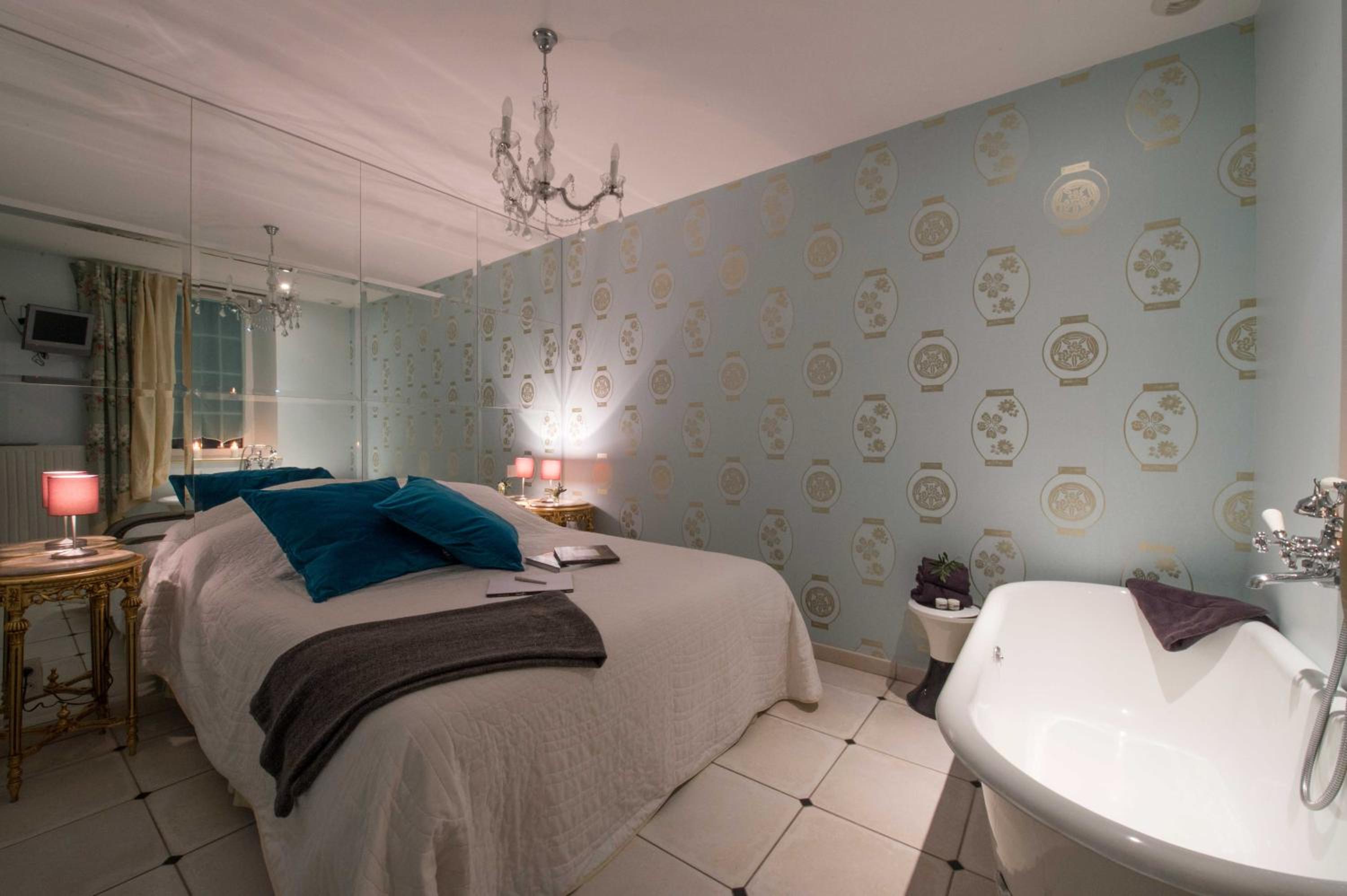 Suite photo 1