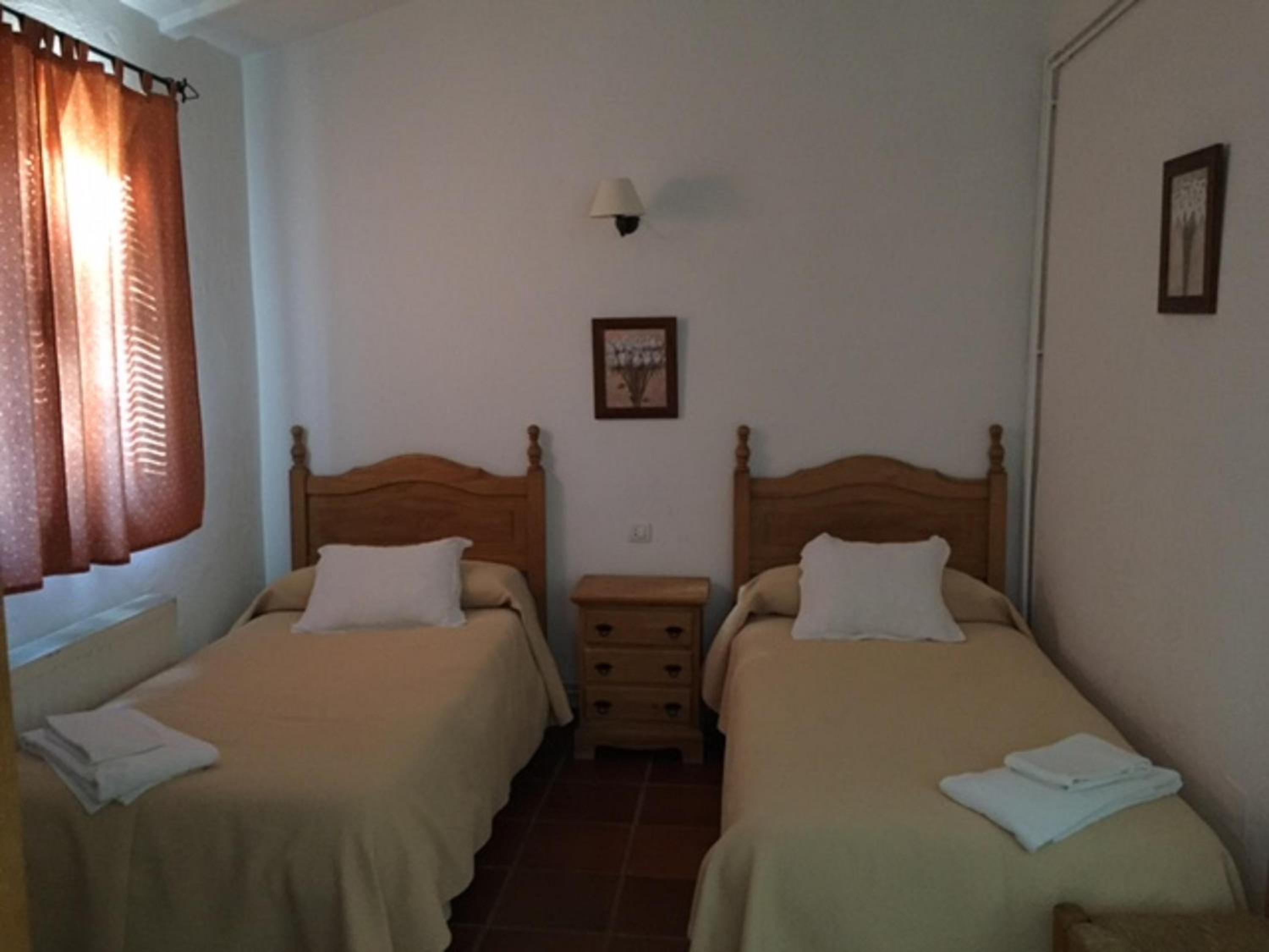 One-Bedroom House - Photo 4
