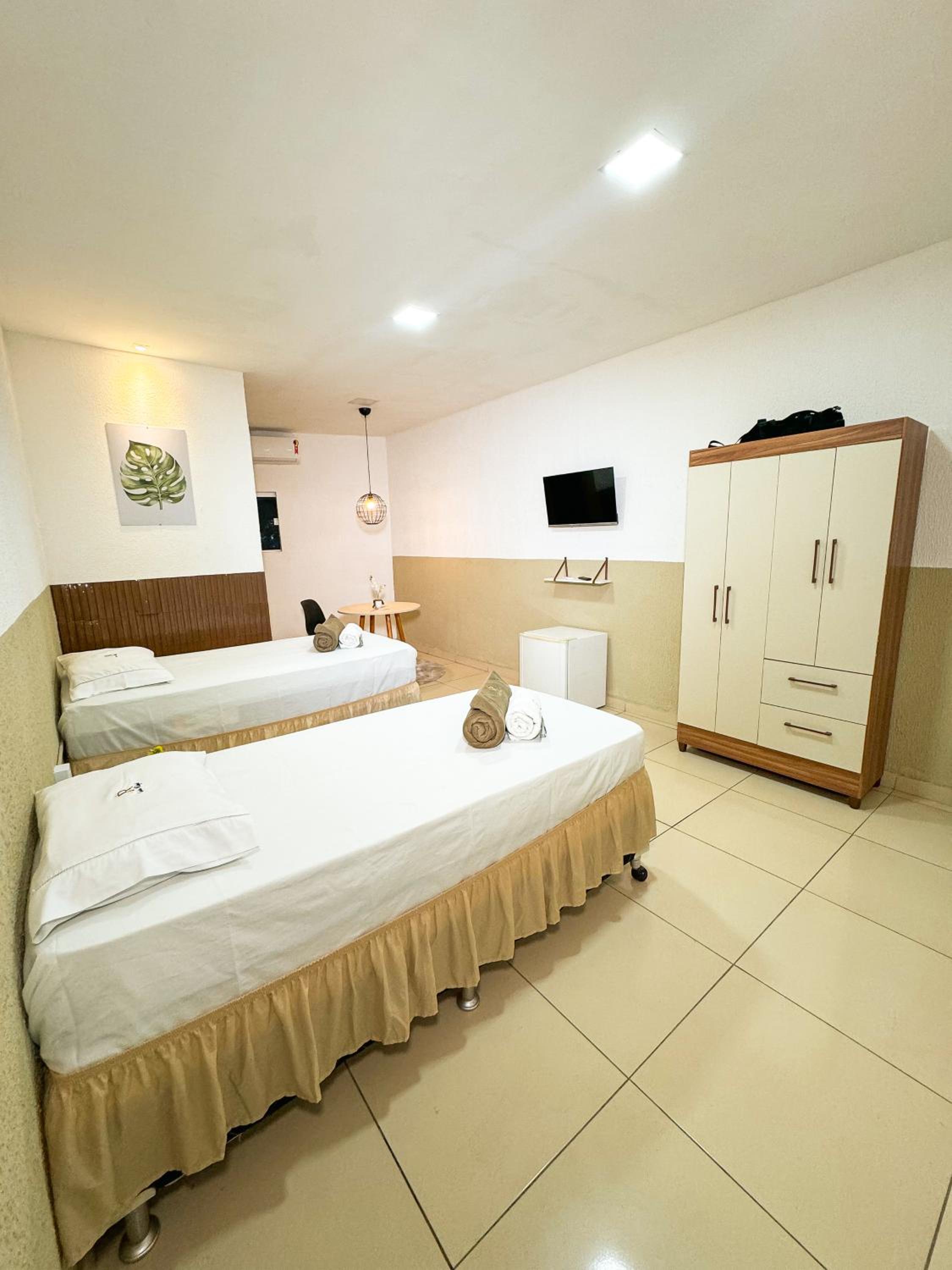 Double or Twin Room photo 3