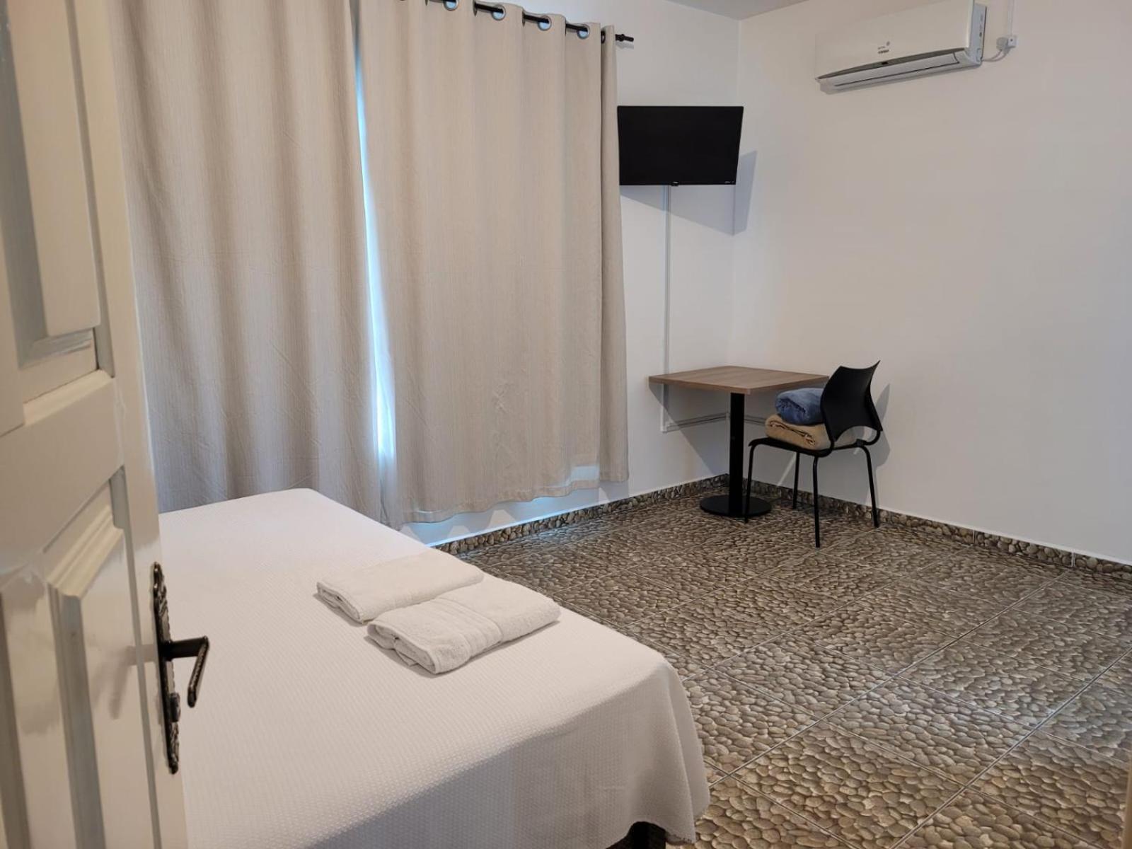 Large Double Room photo 2