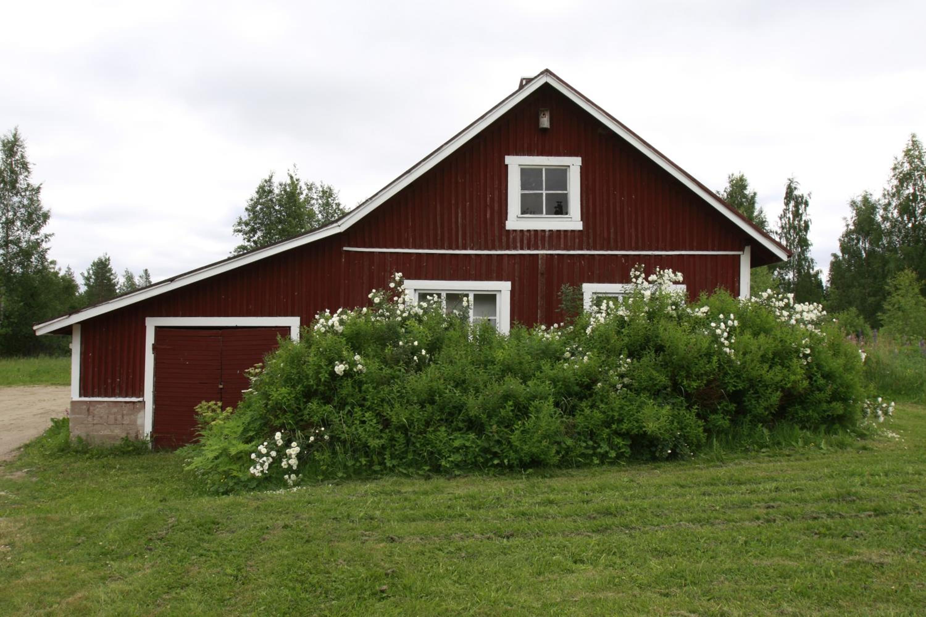 One-Bedroom Vacation Home photo 2