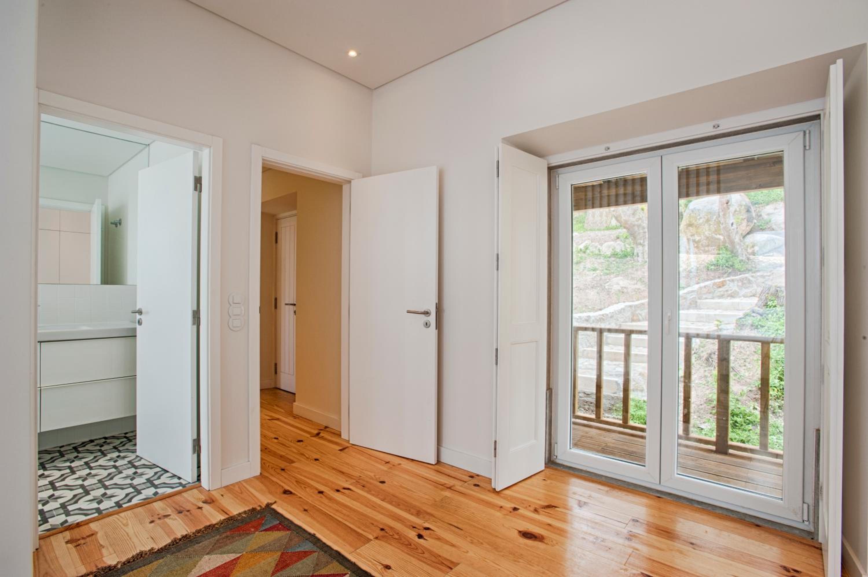 One-Bedroom Chalet - Photo 8