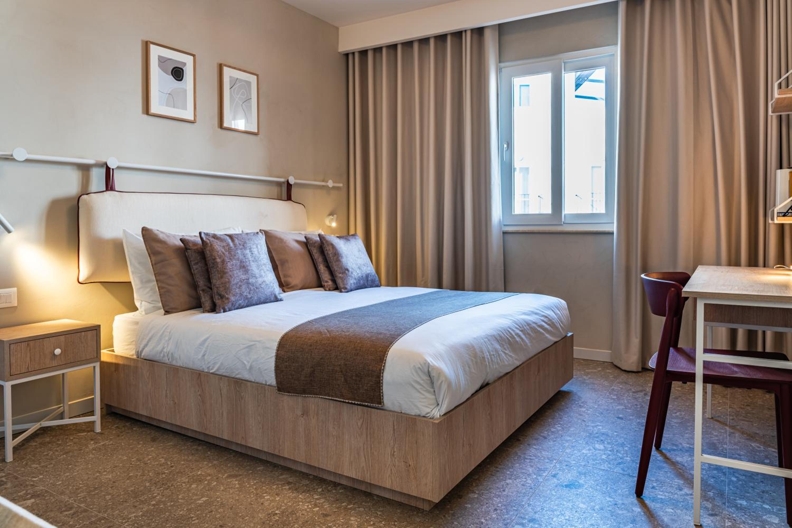 King Room