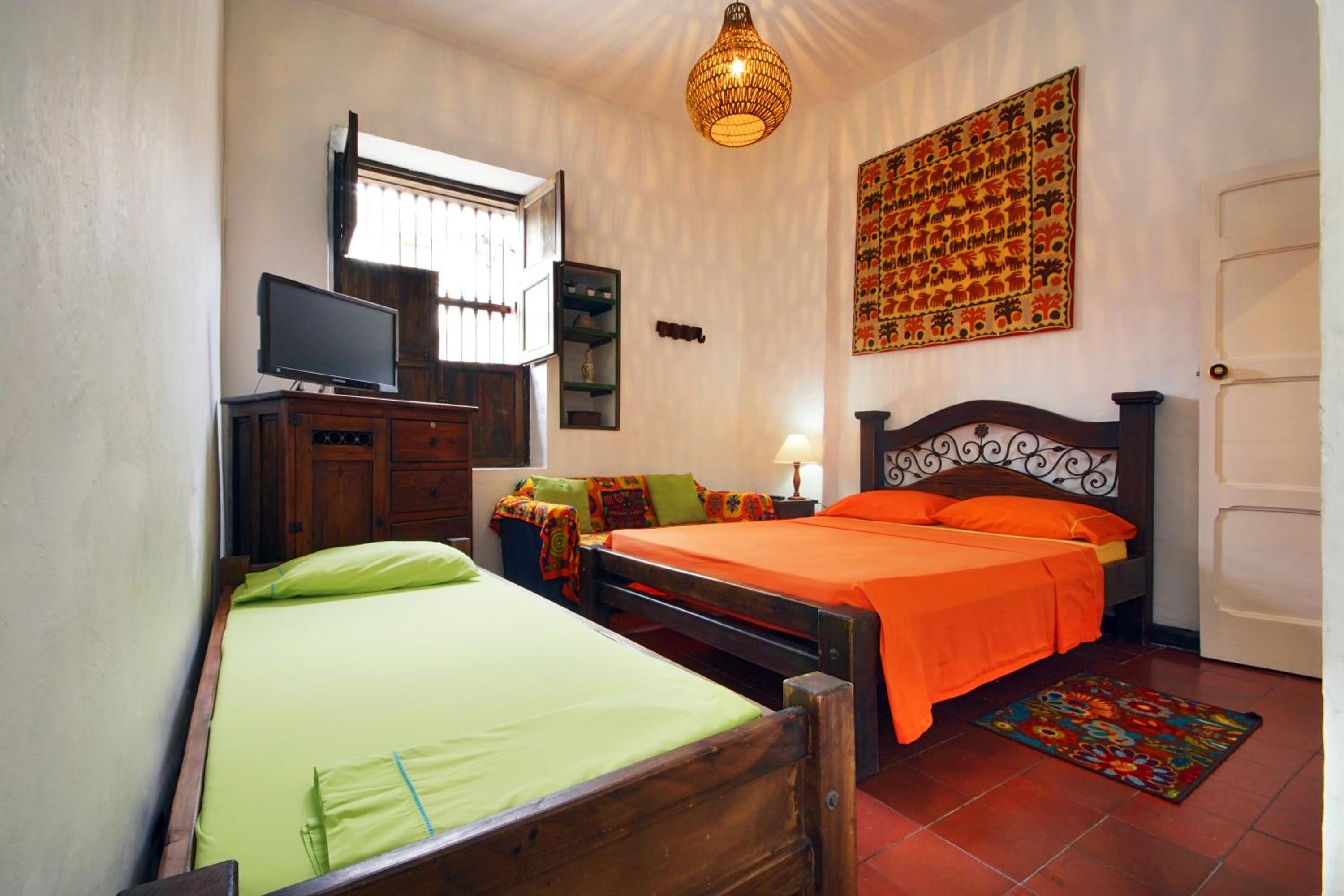 Mixed Dormitory Room