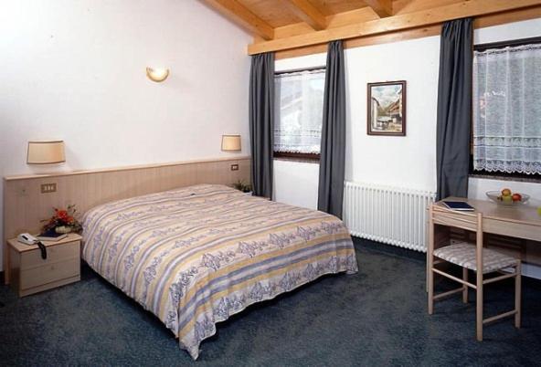 Suite with Balcony photo 2