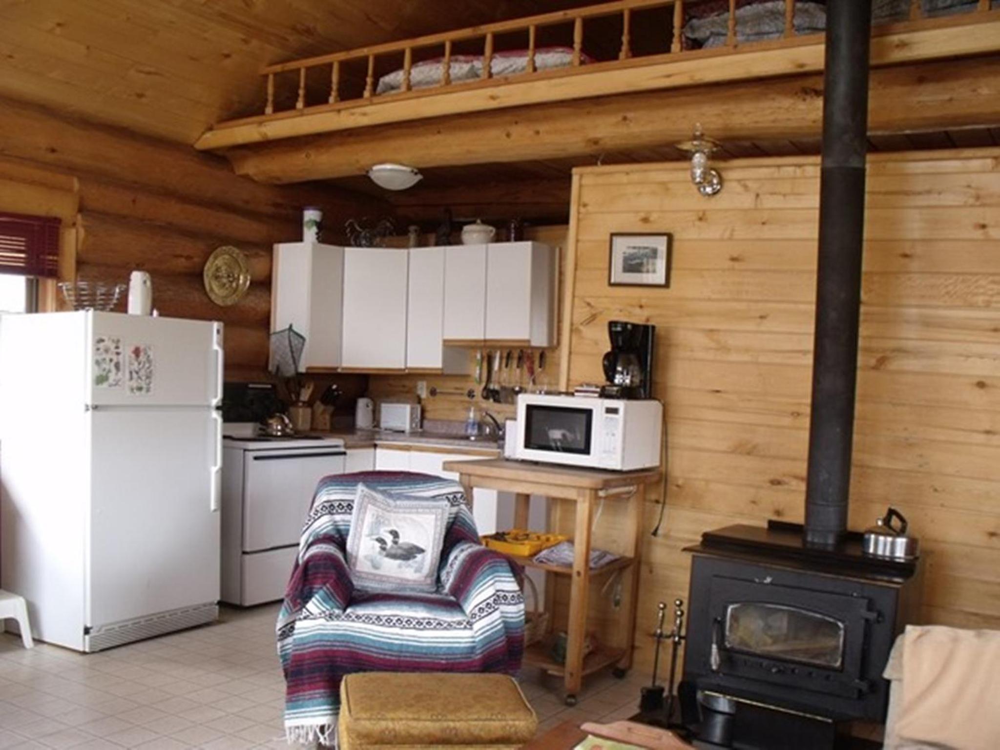 Cottage - Pet-Friendly photo 3