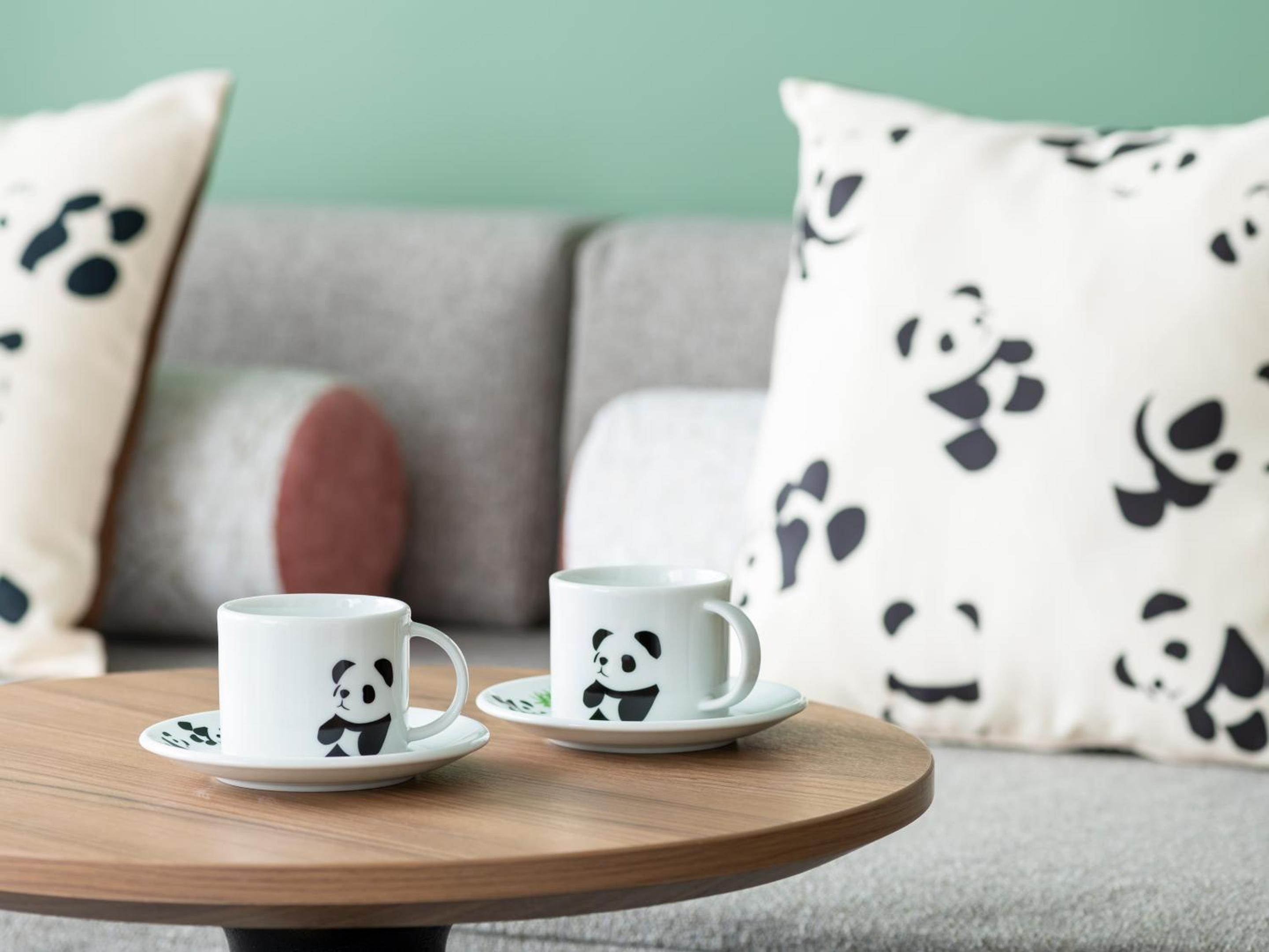 Standard Queen Panda Room photo 1