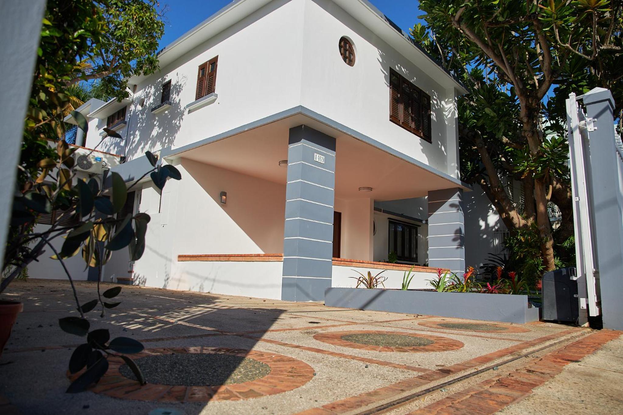 Villa with Garden View photo 2