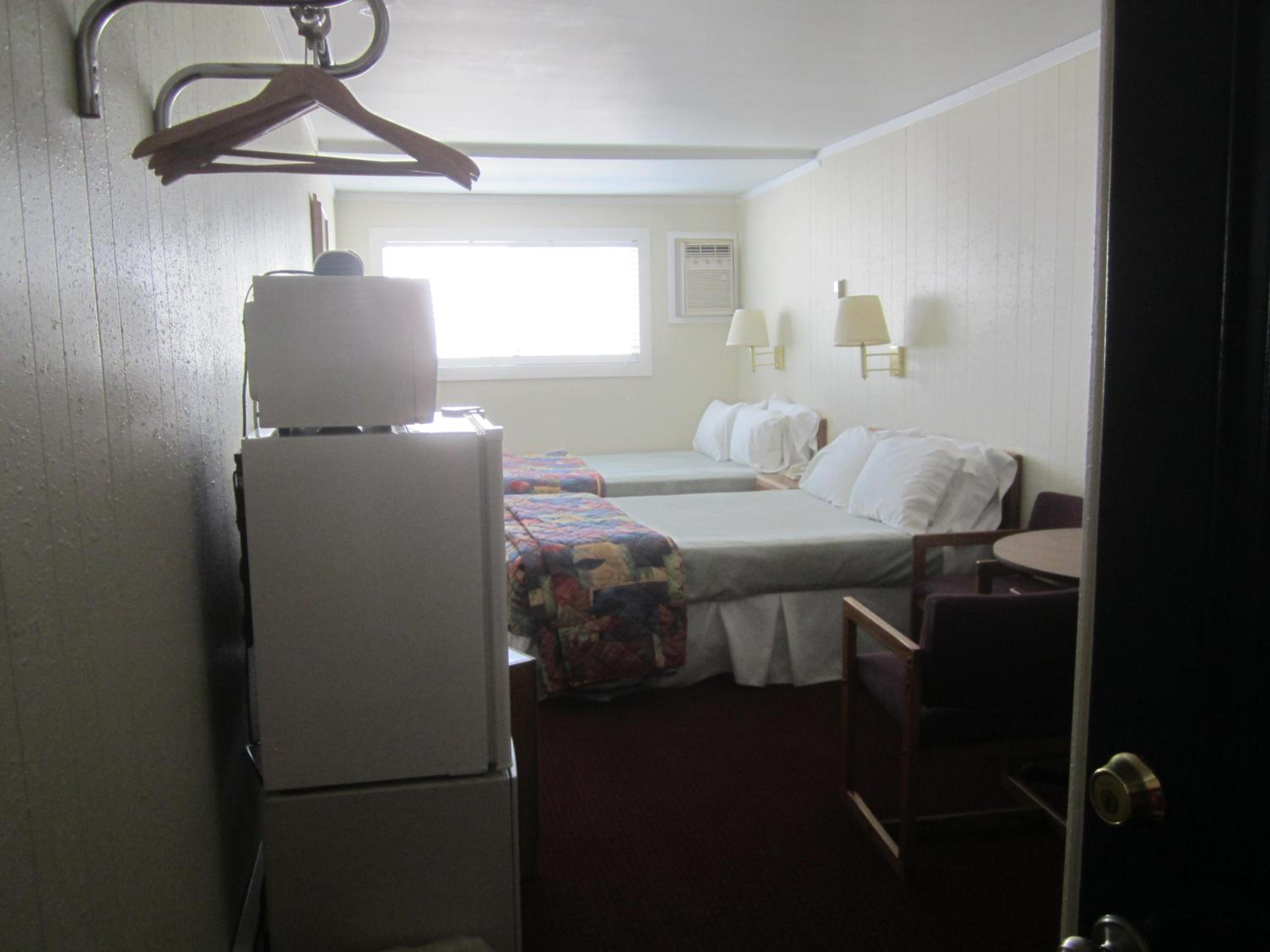Double Room with Two Double Beds - Non-Smoking photo 2