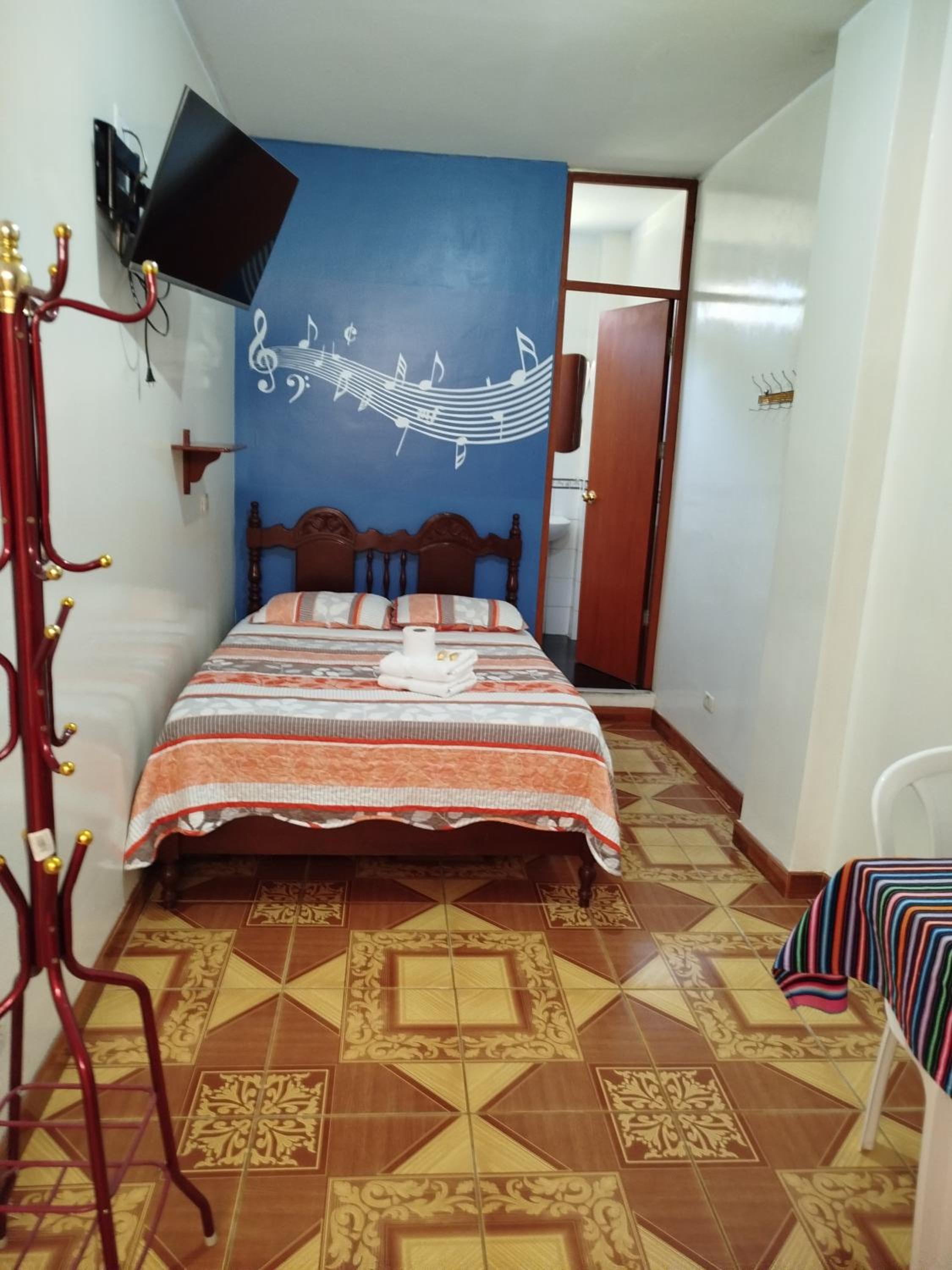 Budget Double Room photo 2
