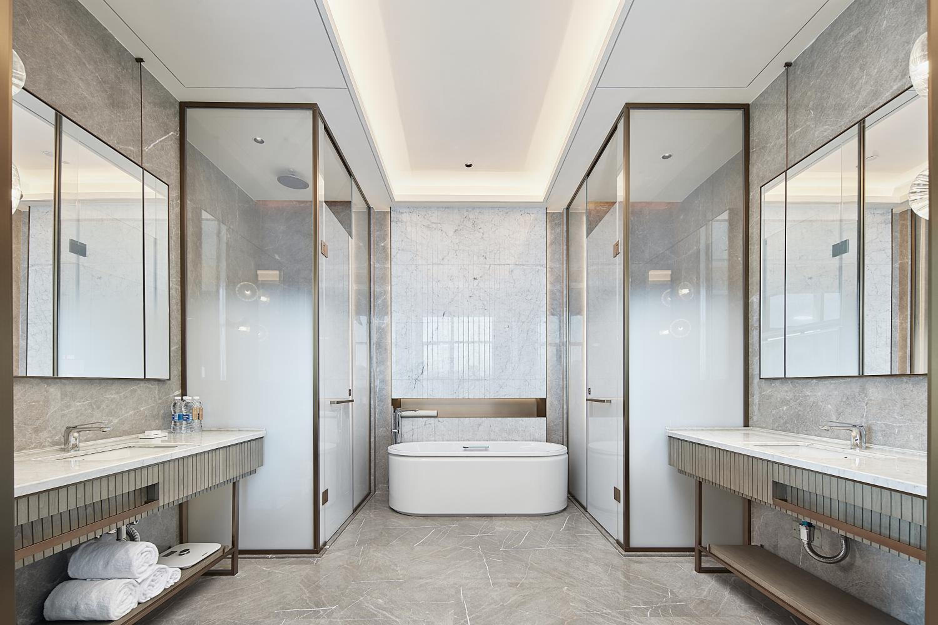 King Suite
