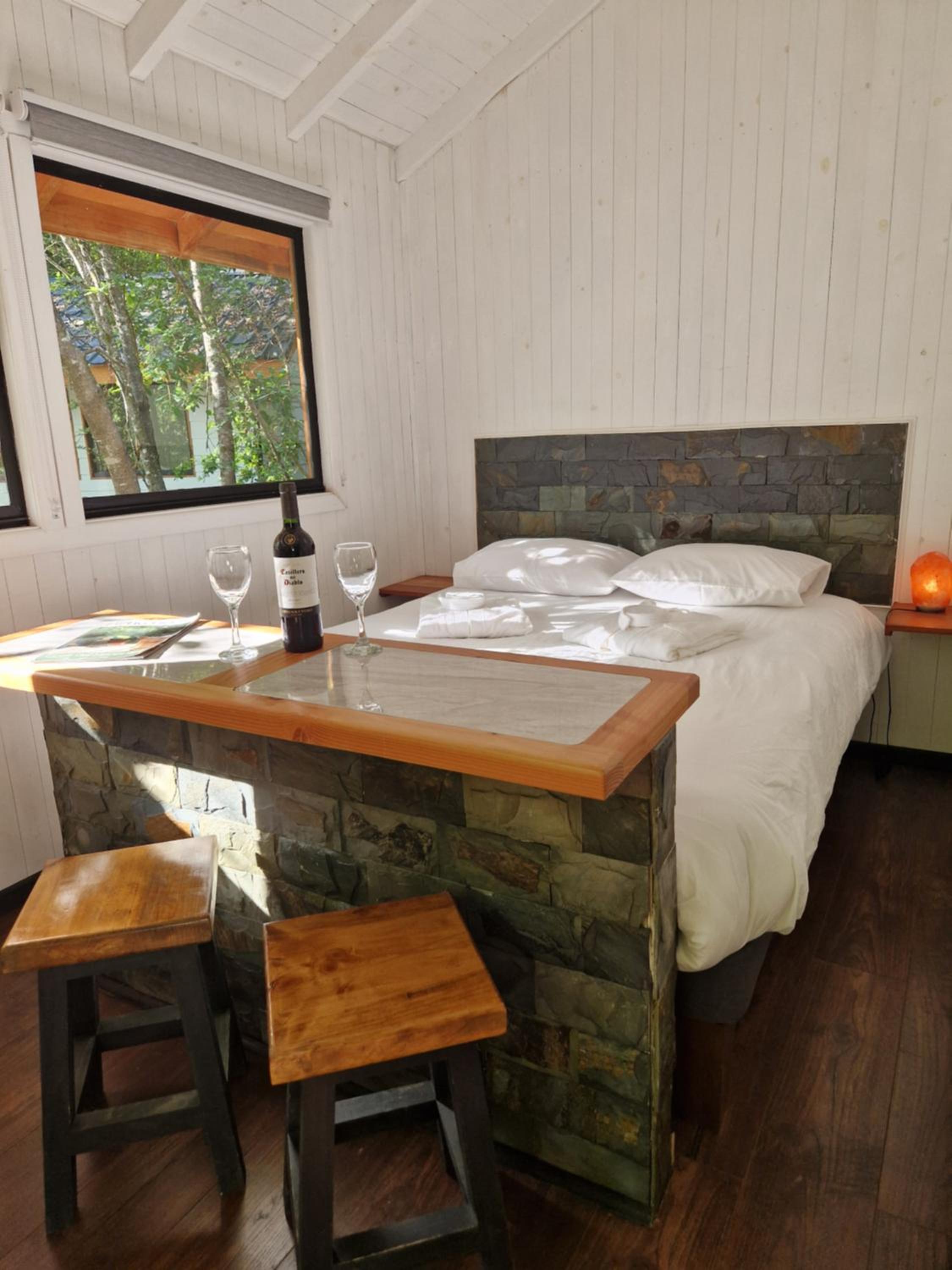 Deluxe Bungalow photo 3