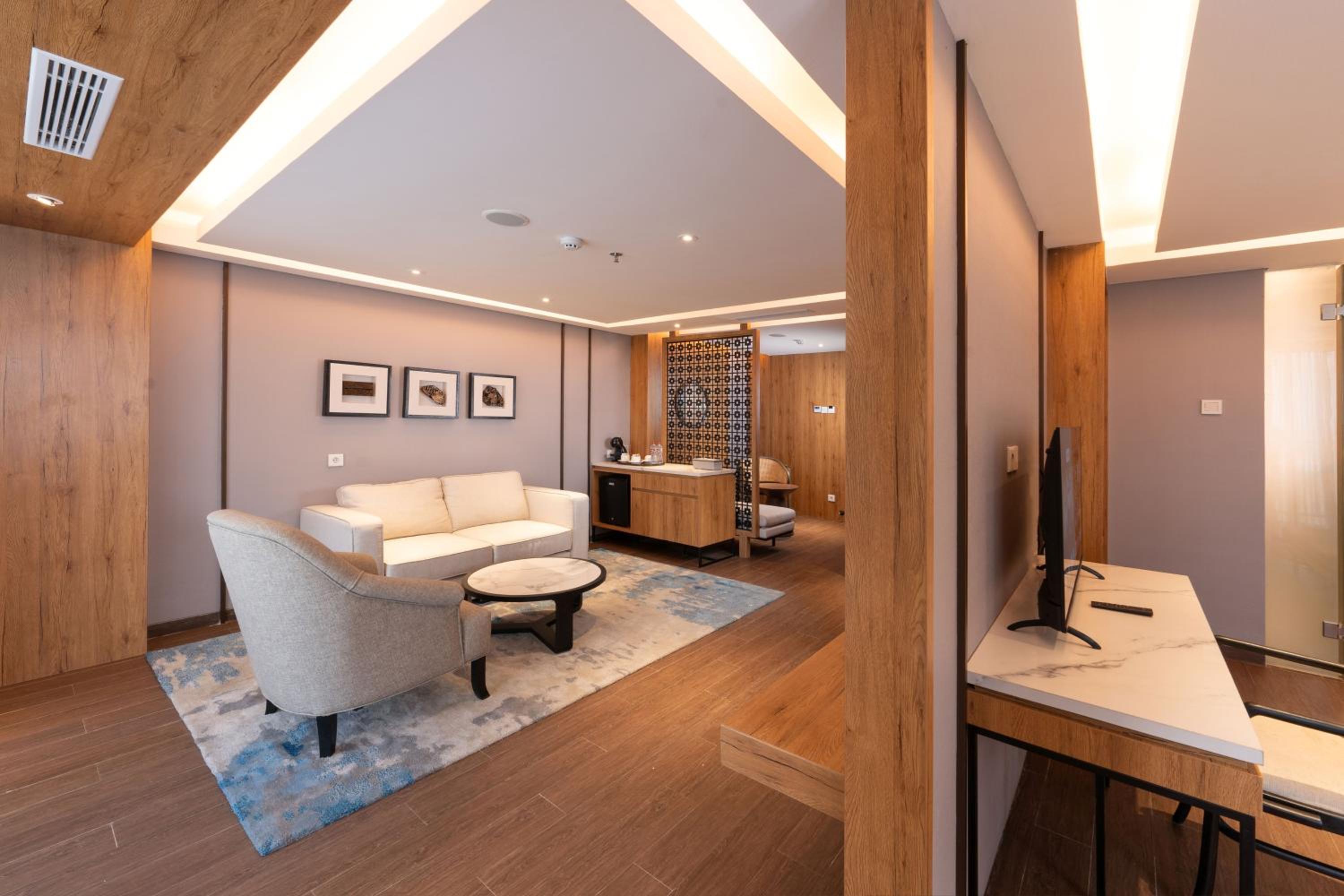 Junior Suite - Photo 5