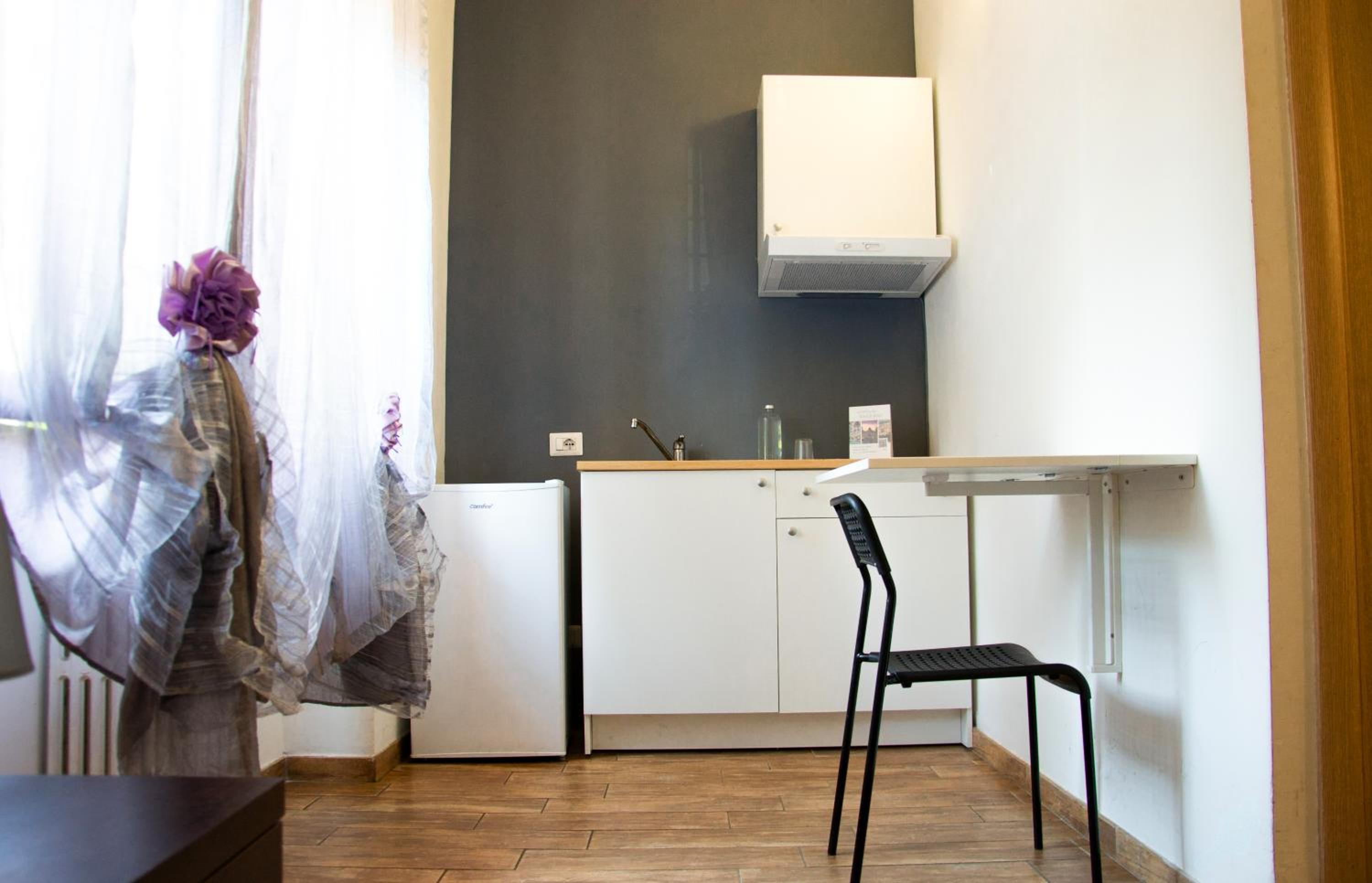Single Room photo 3