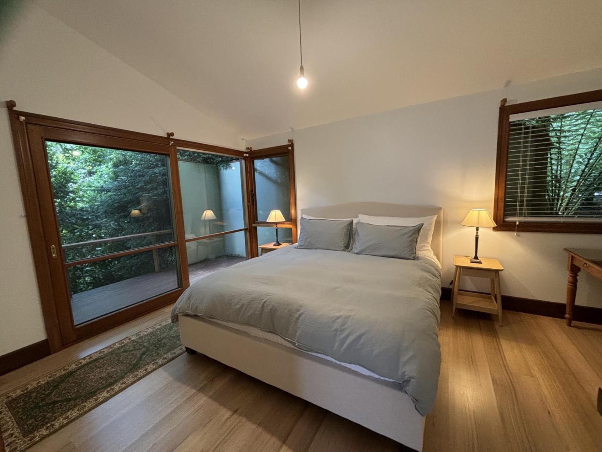 Deluxe King Suite