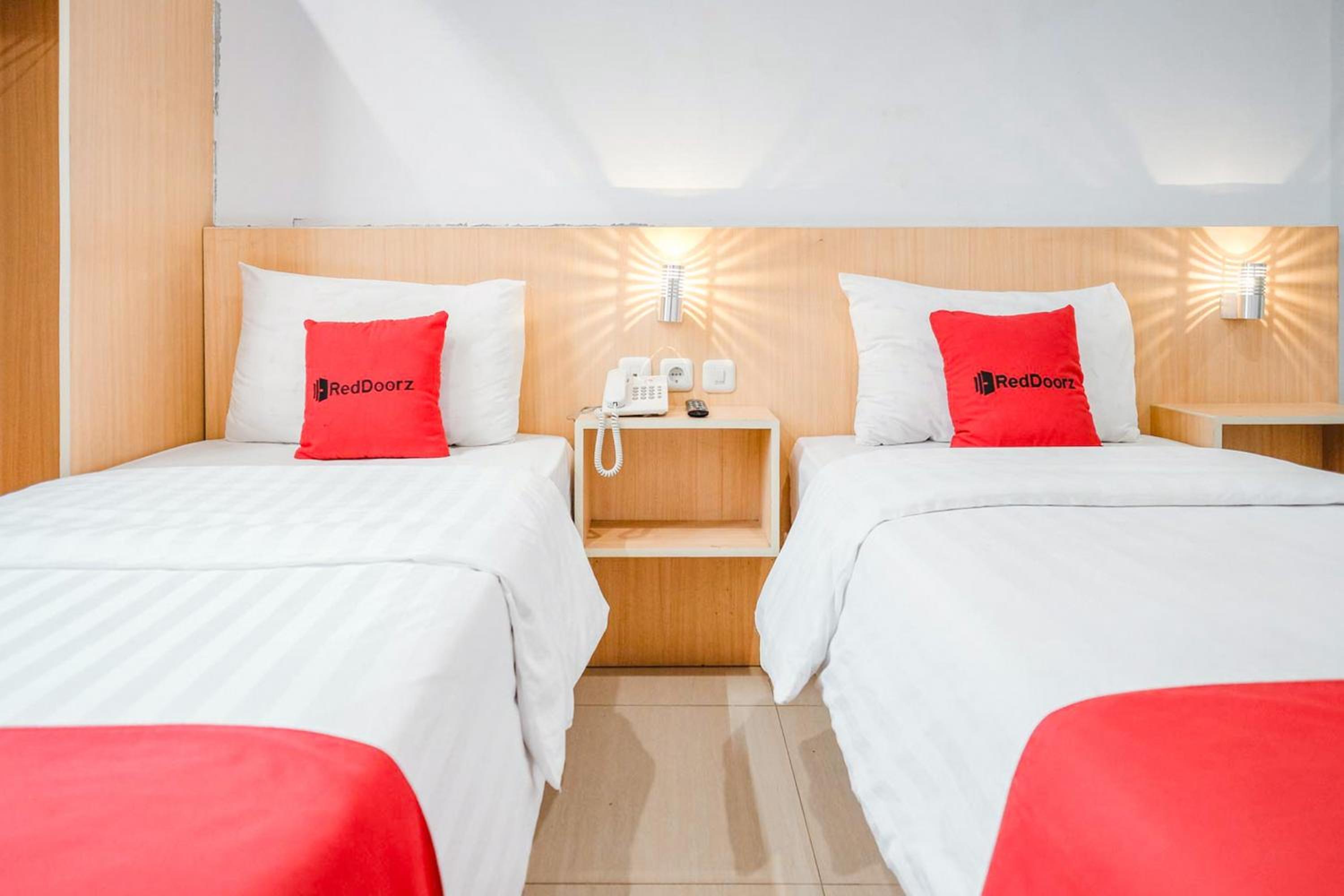 Deluxe Twin Room - Photo 7