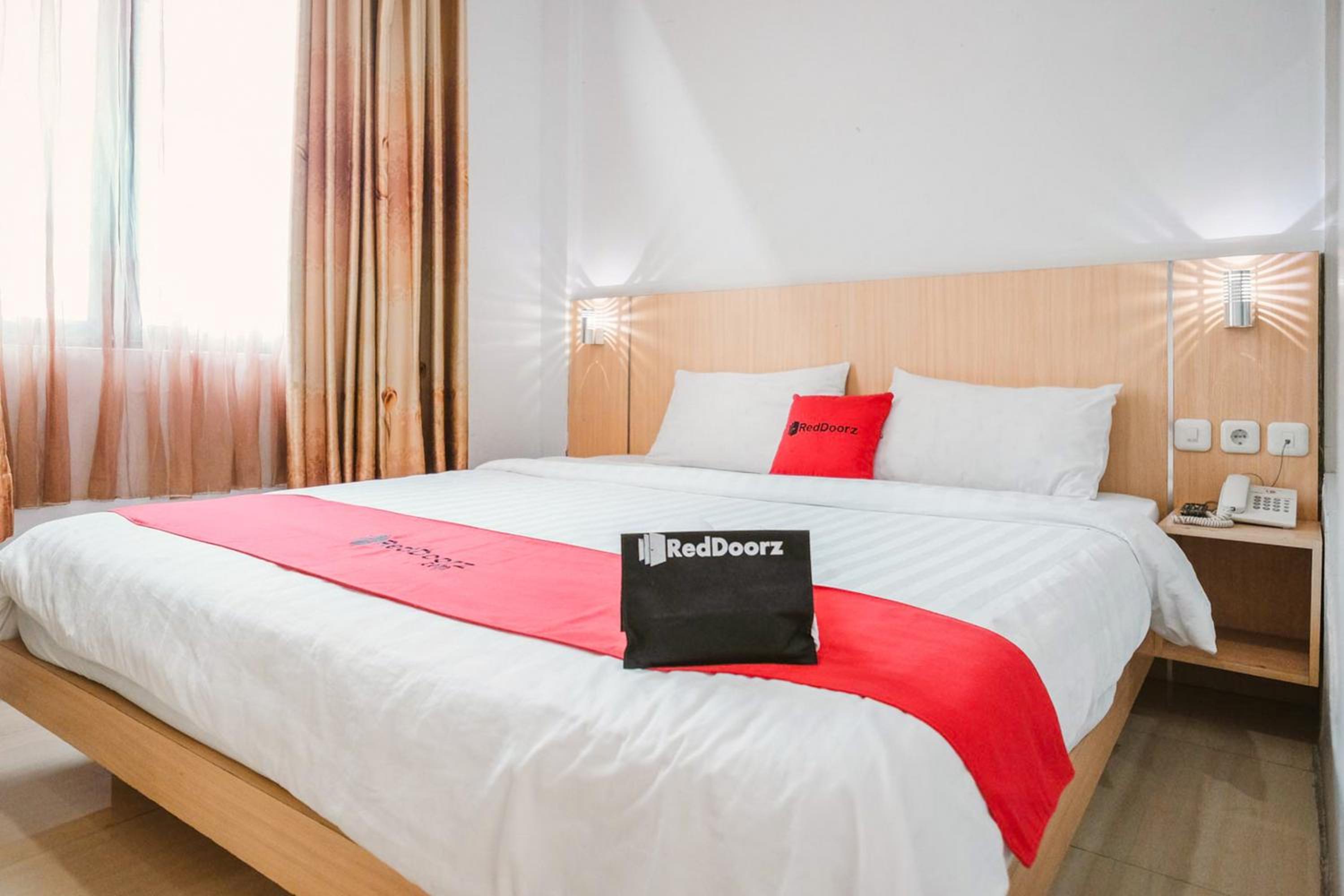 Deluxe Double Room - Photo 8