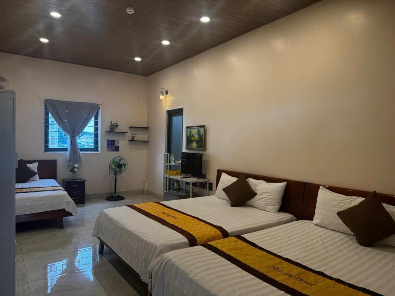 Mixed Dormitory Room