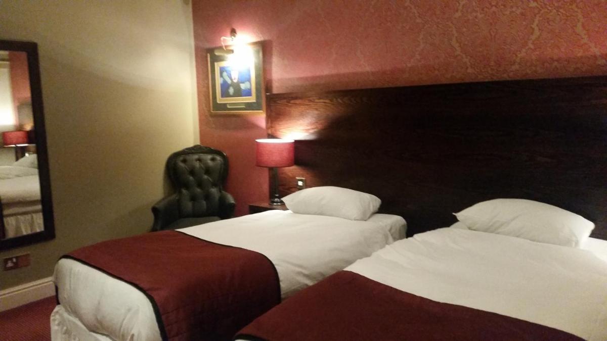 Standard Double or Twin Room photo 2