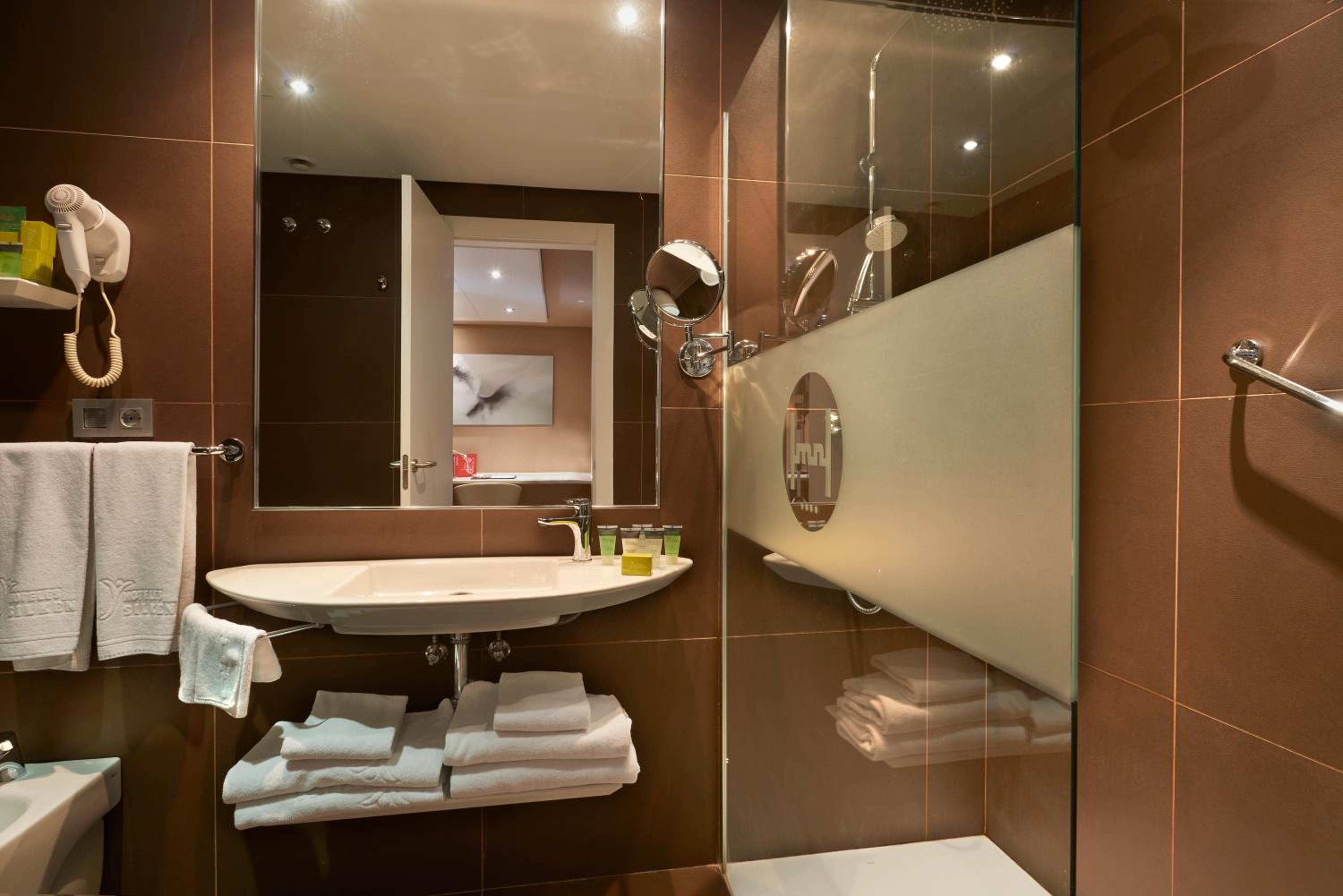 Executive Double or Twin Room - Photo 2