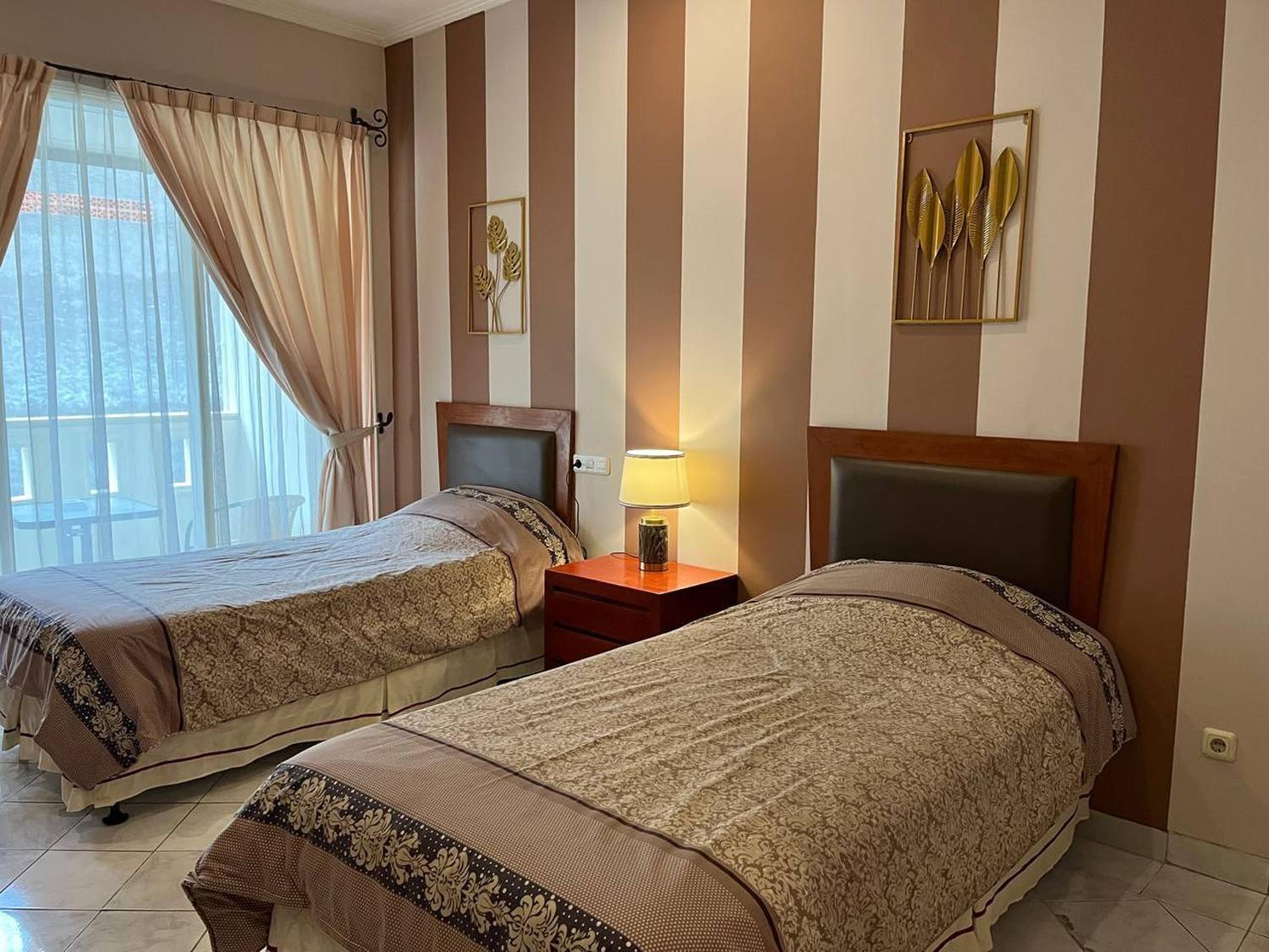 Deluxe Twin Room - Photo 1