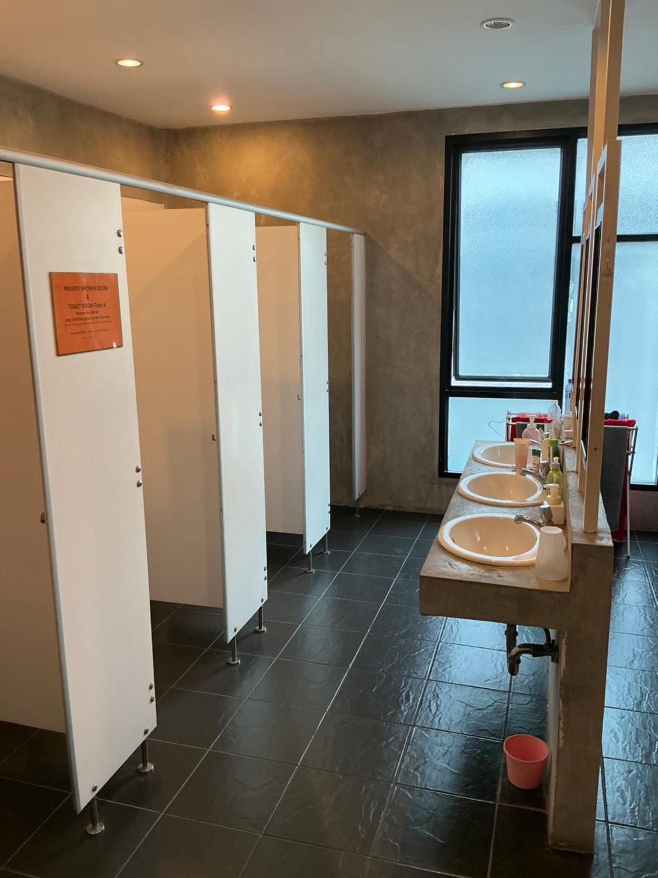 Twin Room with Private External Bathroom photo 3