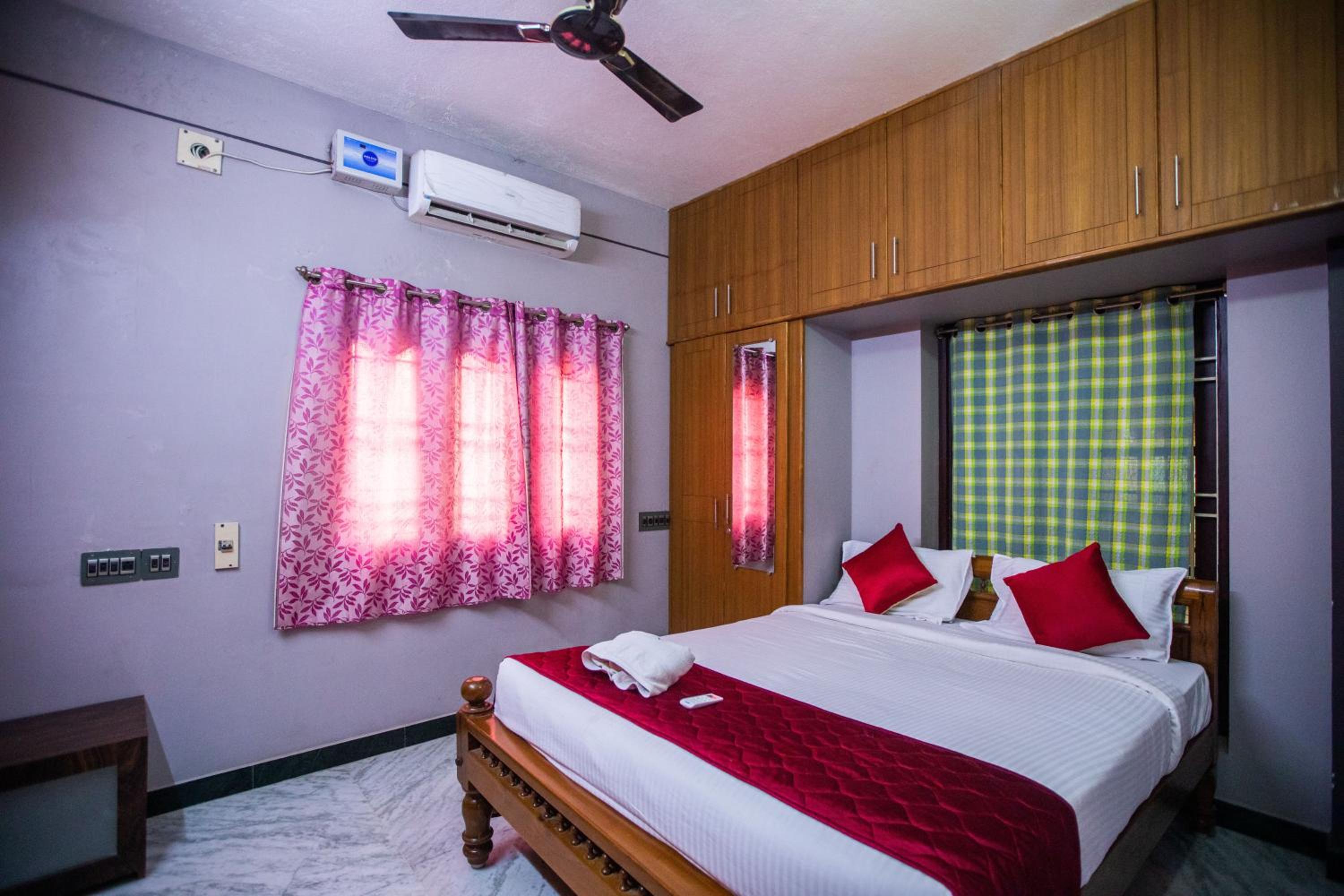 Two-Bedroom Apartment with Balcony