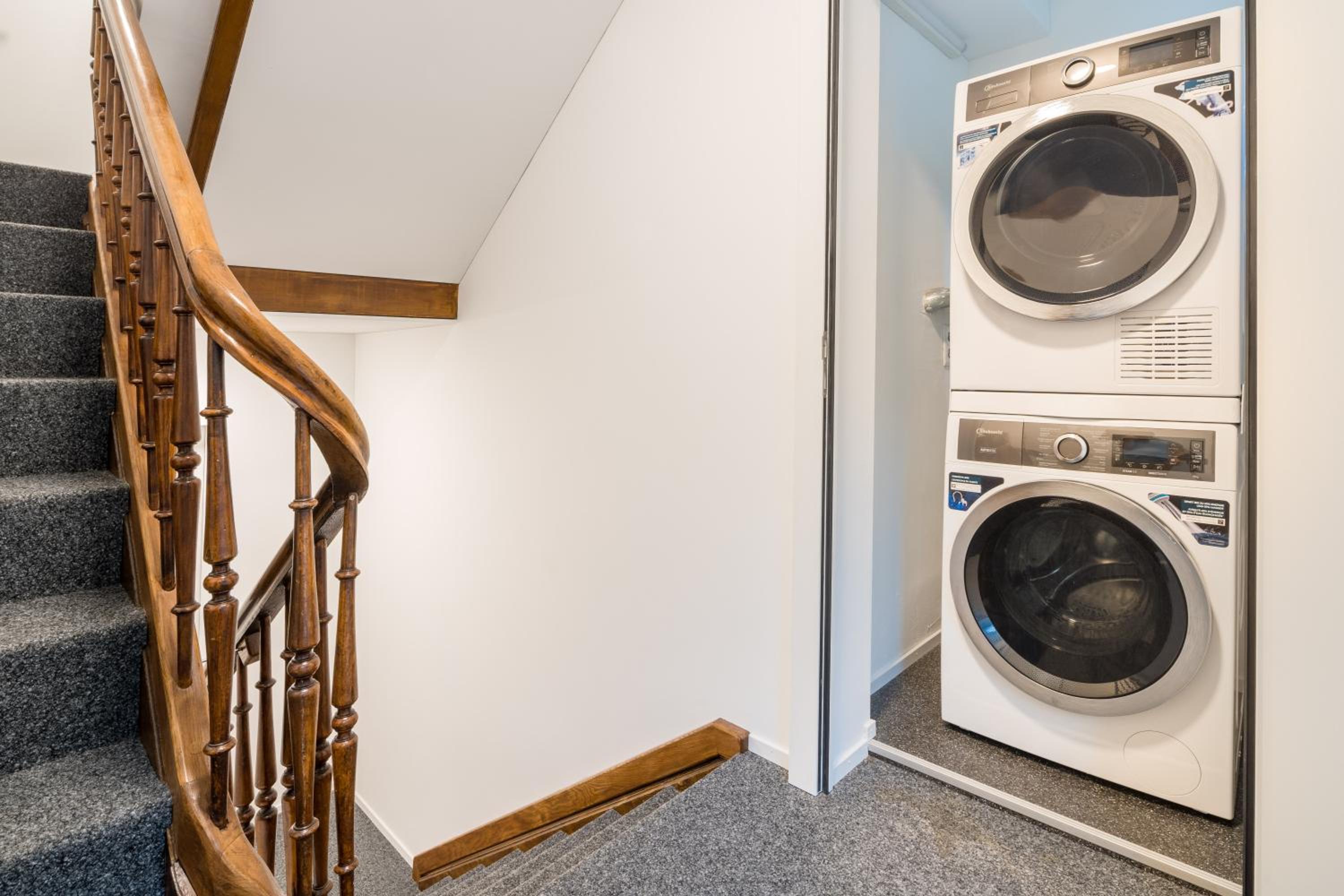 Apartment - Ground Floor photo 2