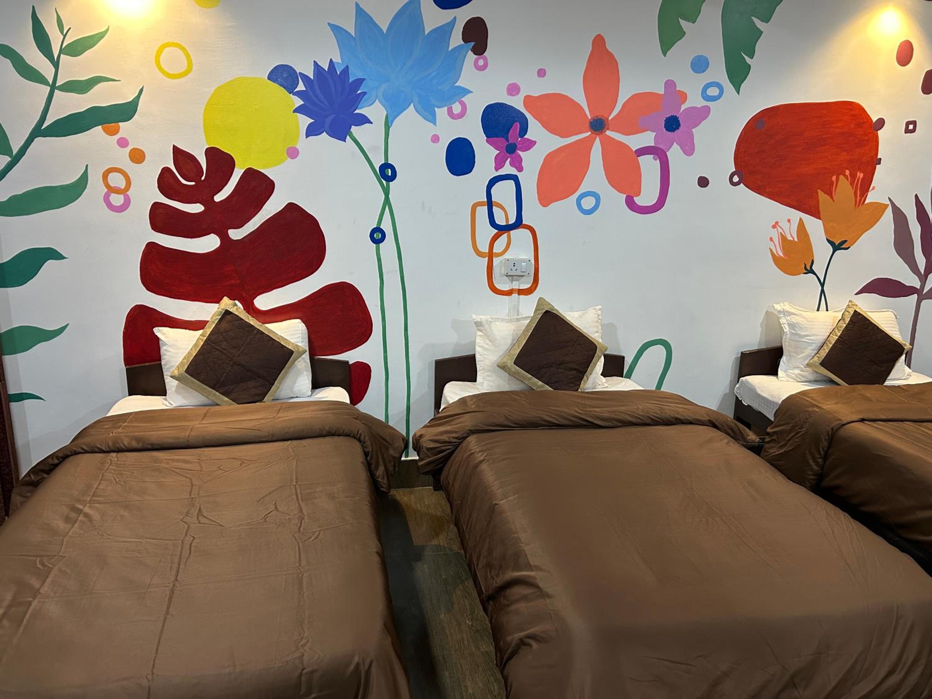Single Bed in Female Dormitory Room photo 3