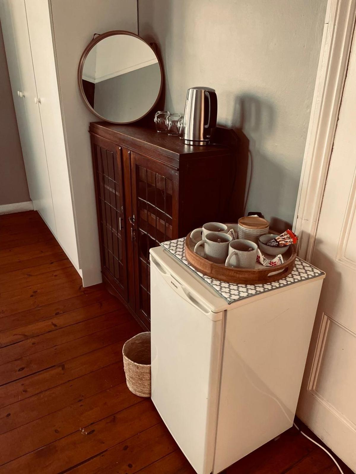 Standard Suite - Photo 2