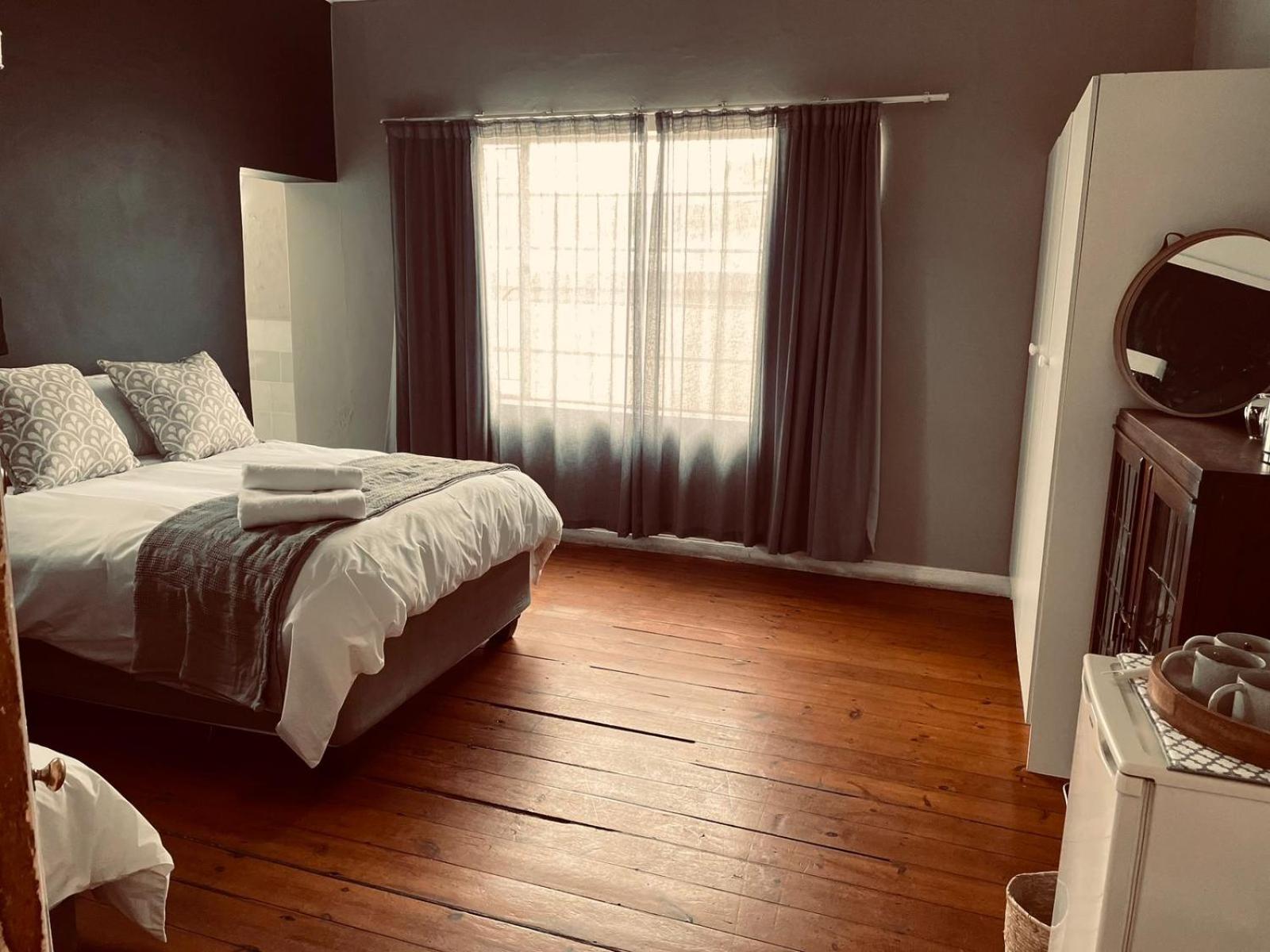 Standard Suite - Photo 4