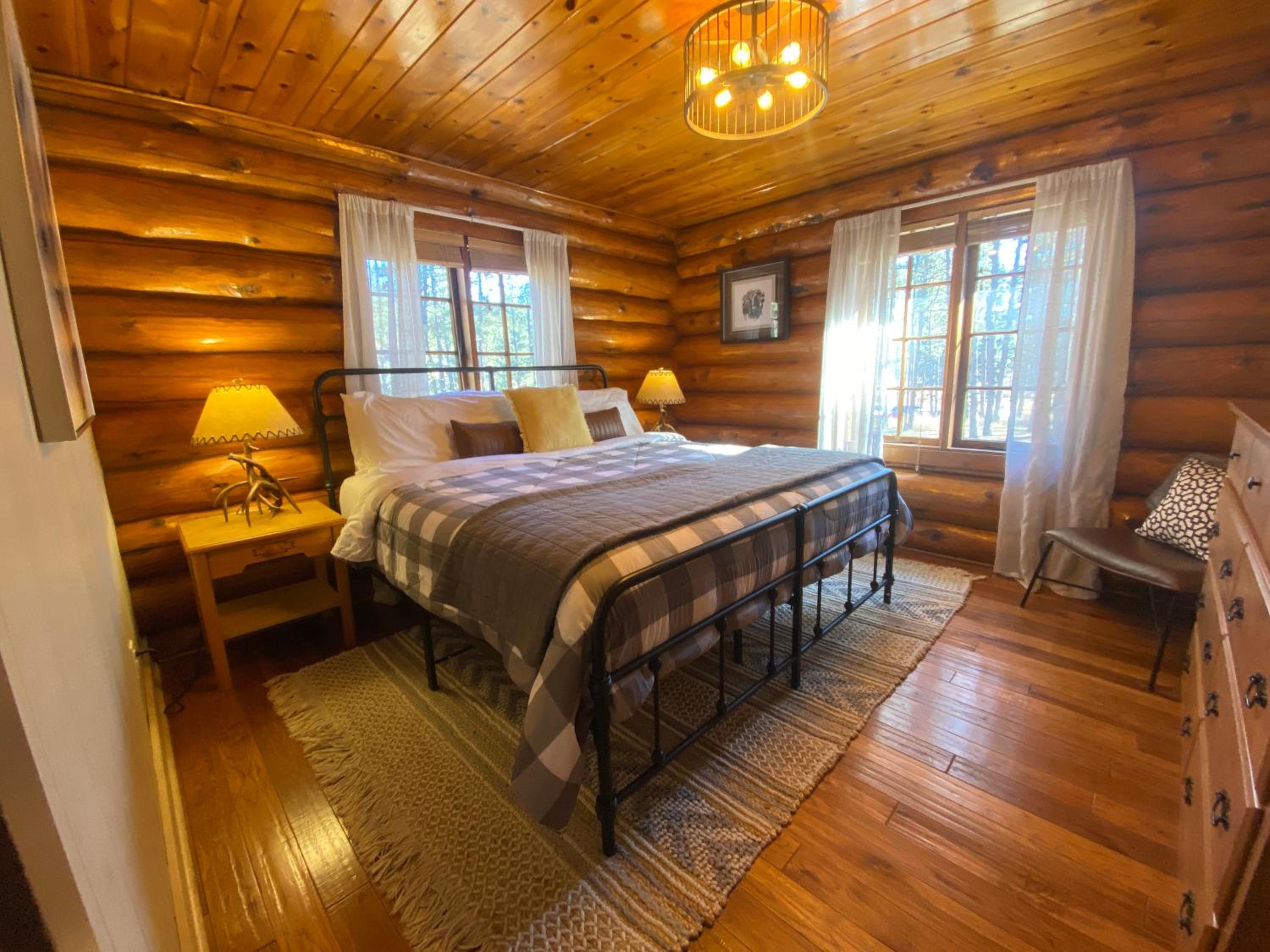 Three-Bedroom House photo 1