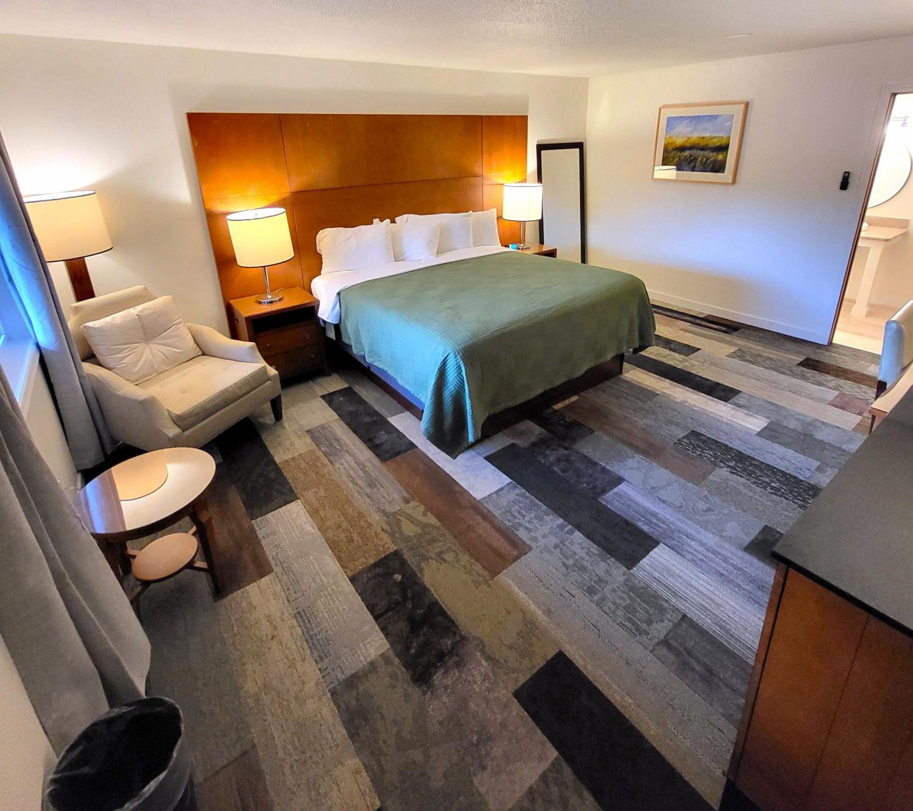 Shelton Inn, Photo 2