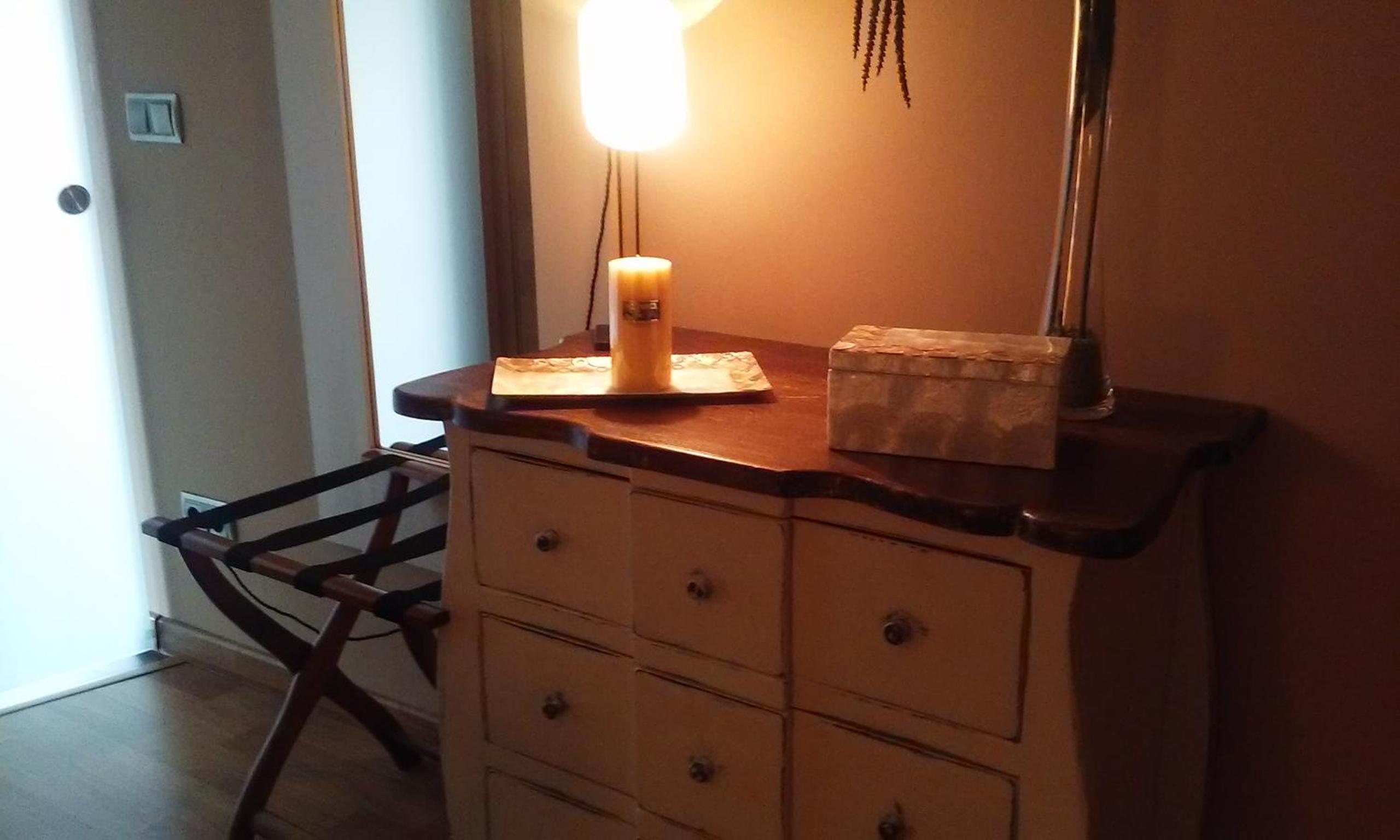 Superior Double or Twin Room - Photo 7
