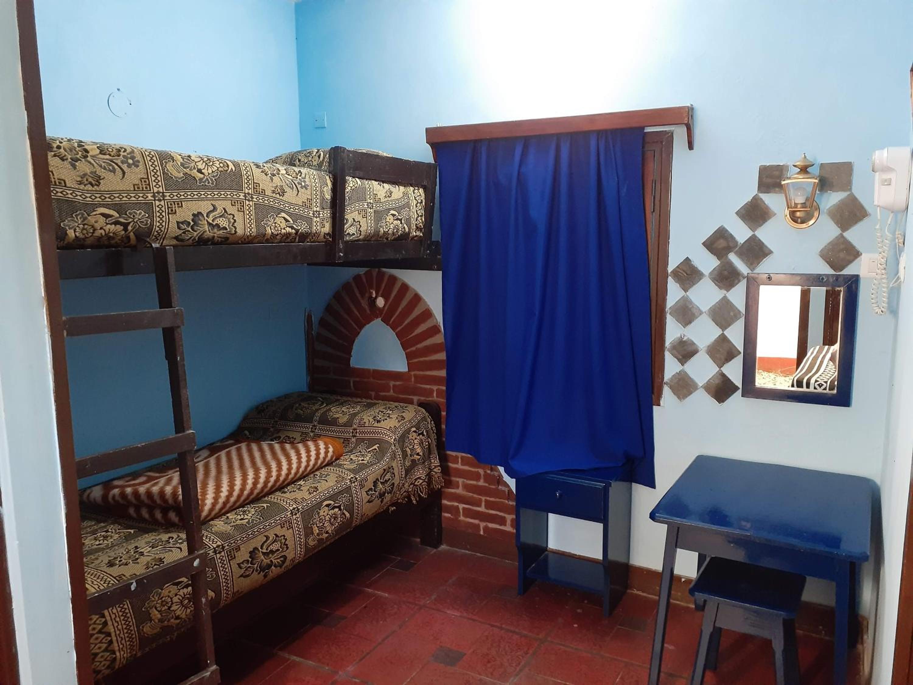 Quadruple Room with Private Bathroom photo 3