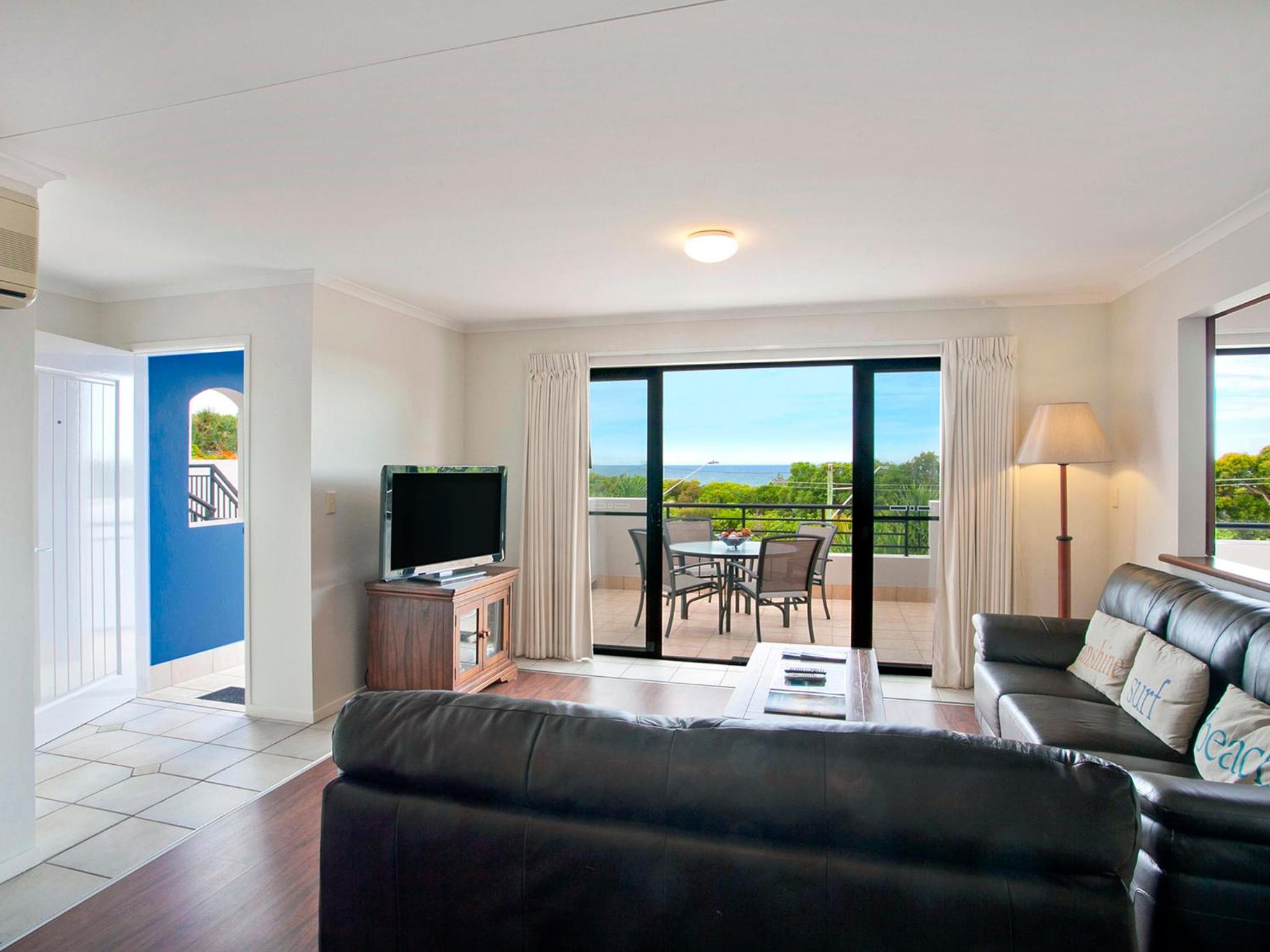 Apartment with Sea View - Photo 2