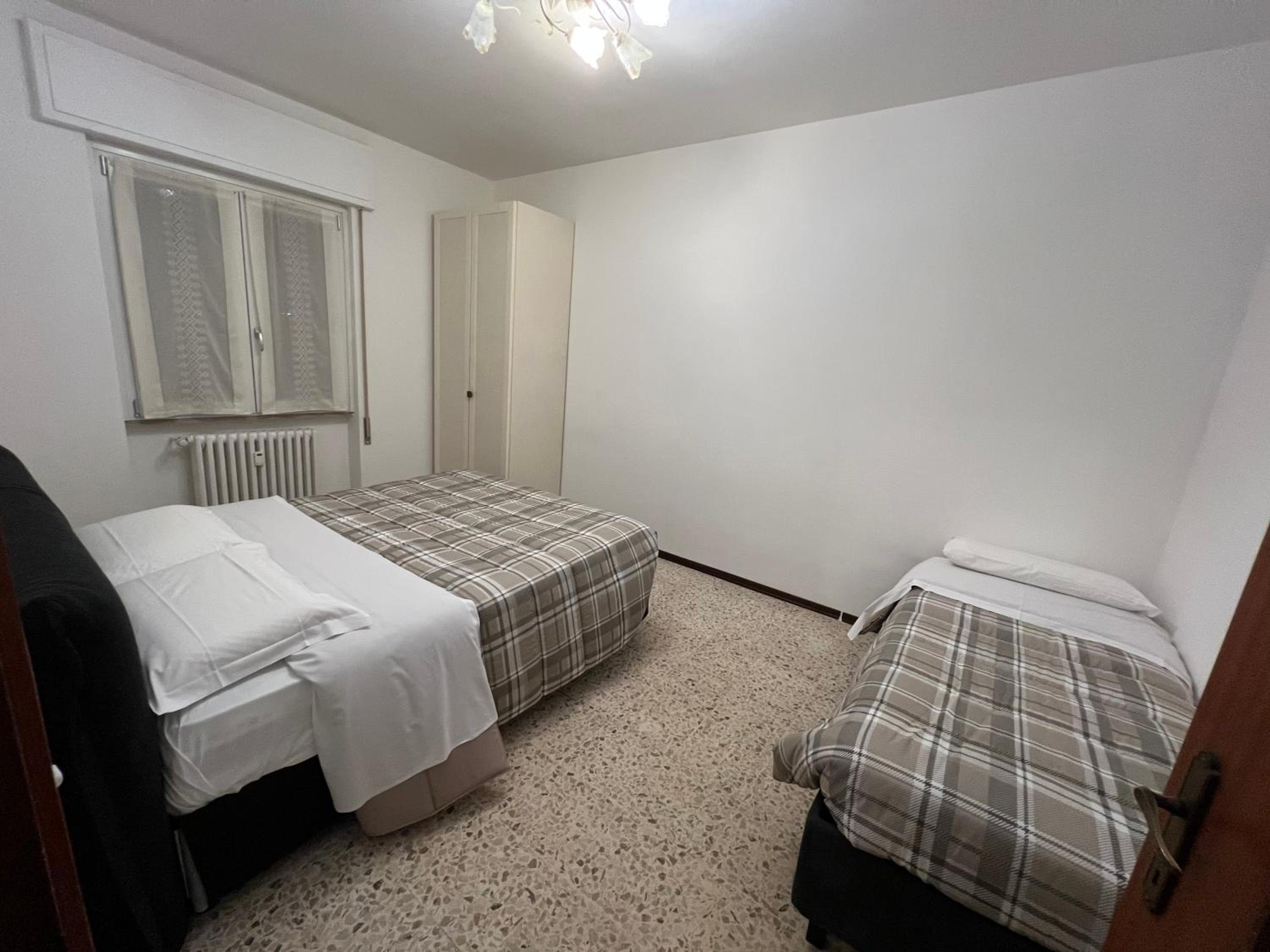 Apartment - Ground Floor photo 2