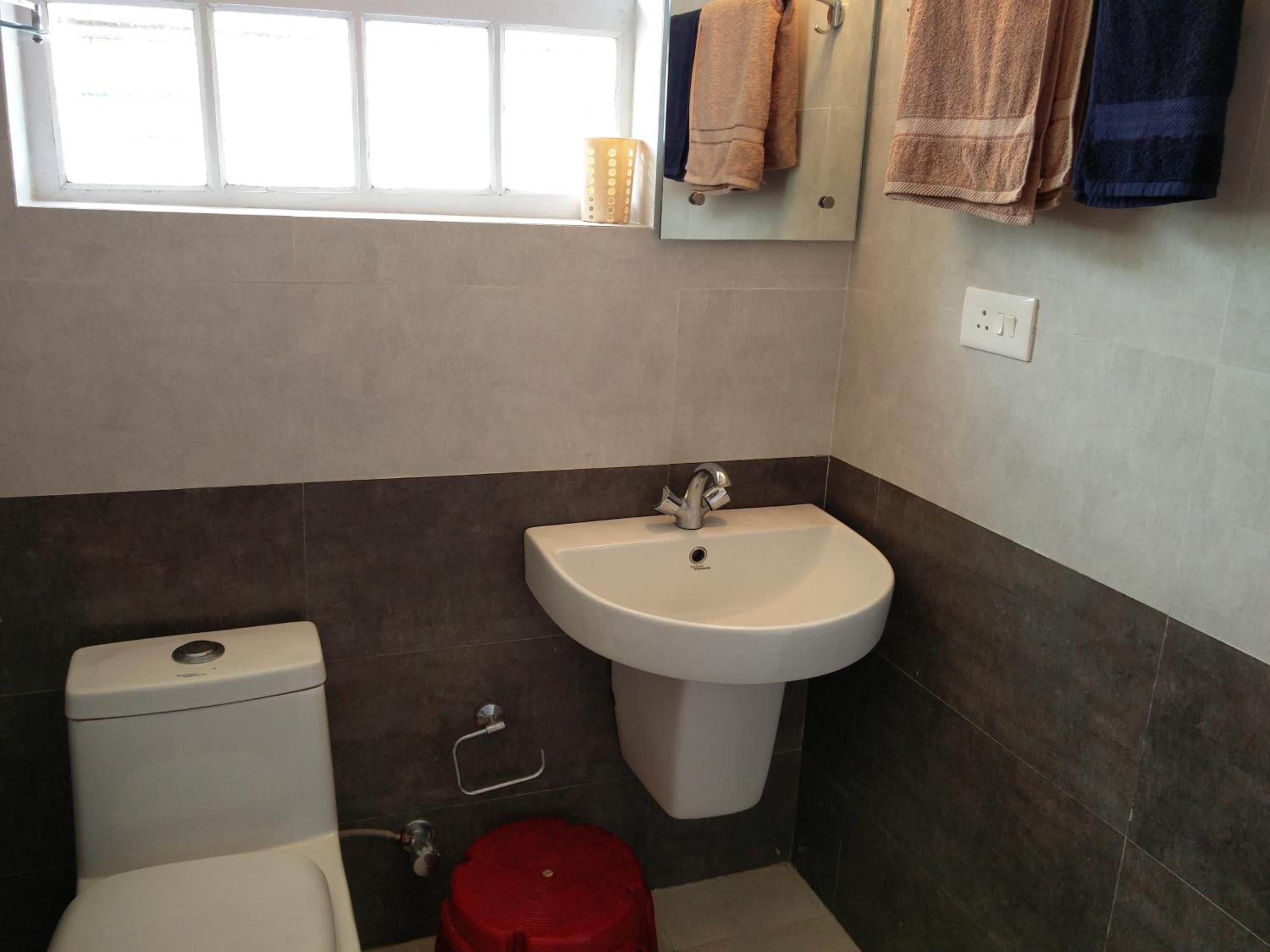 Deluxe Double Room with Balcony photo 3
