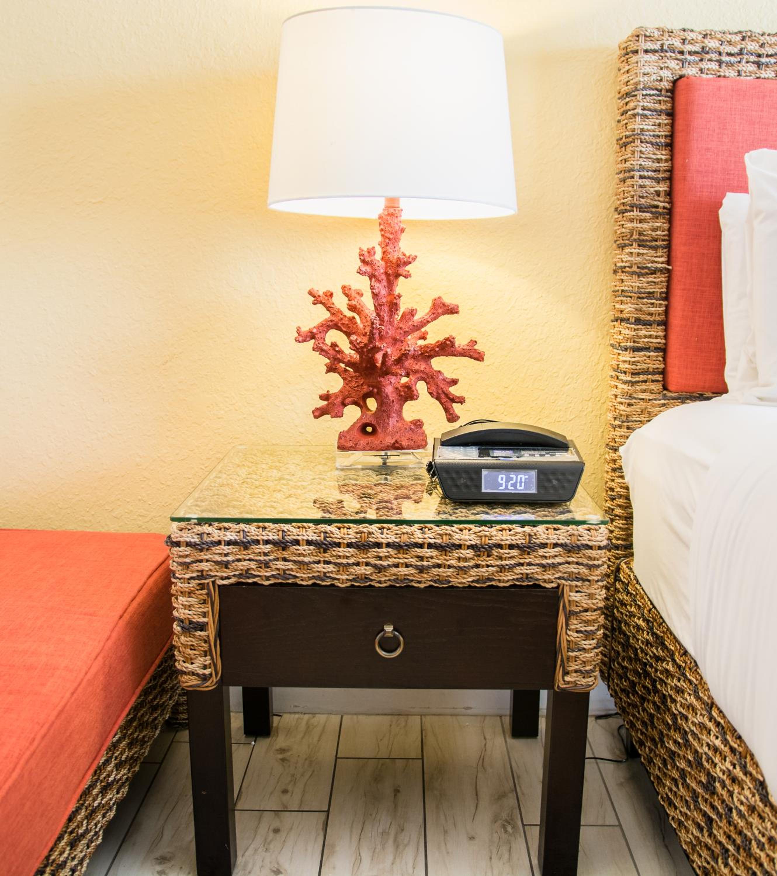 Double Room with Two Double Beds and Sunset View, Balcony - Photo 4