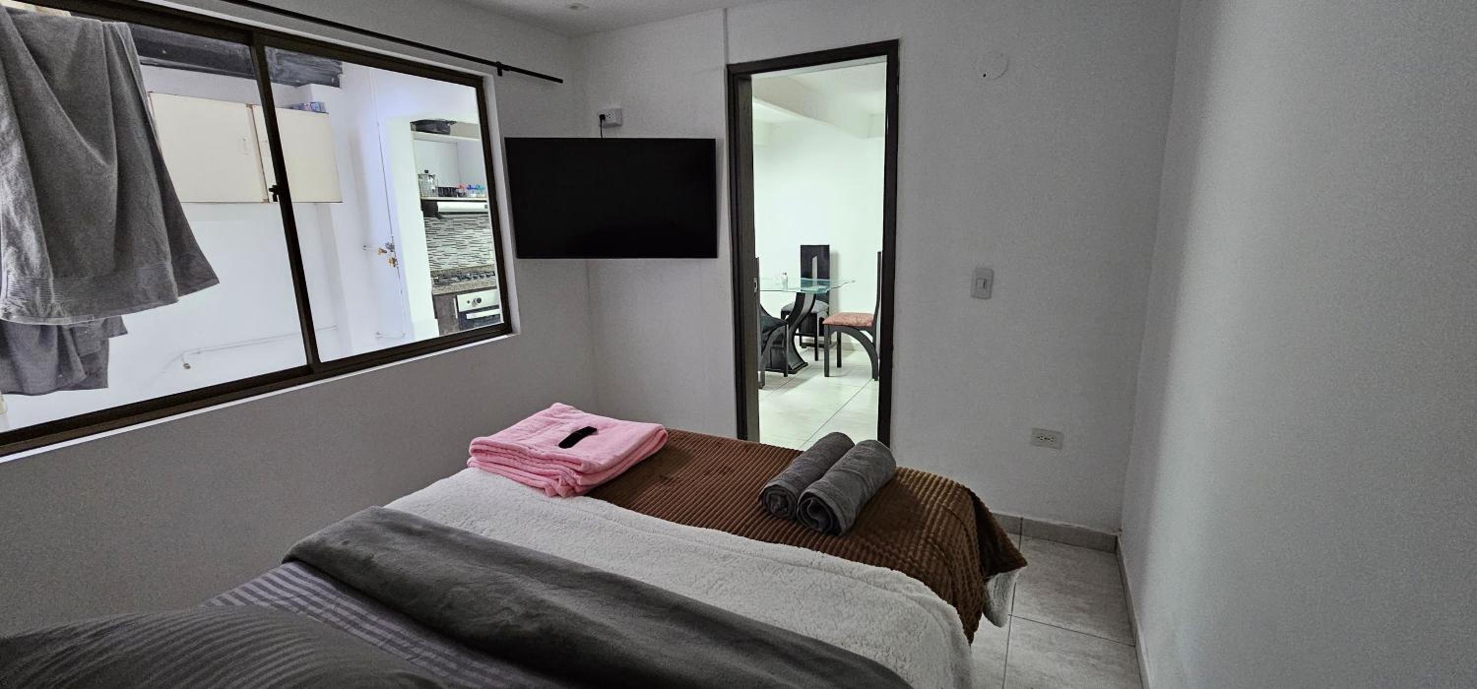 Apartment photo 2
