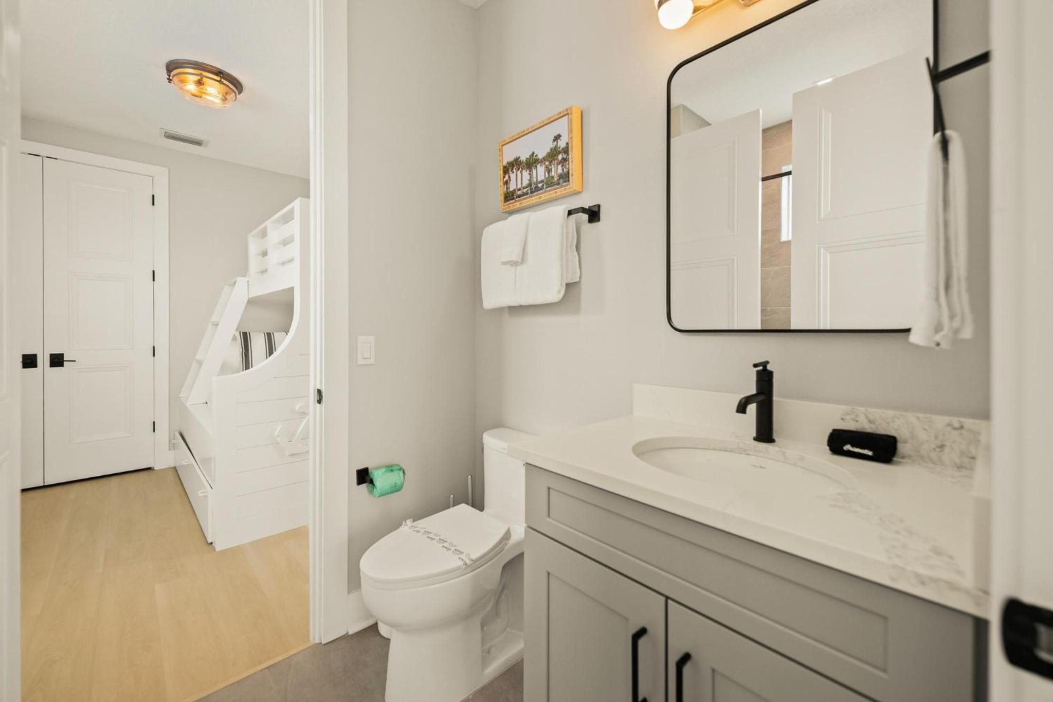 Three-Bedroom Vacation Home  photo 3