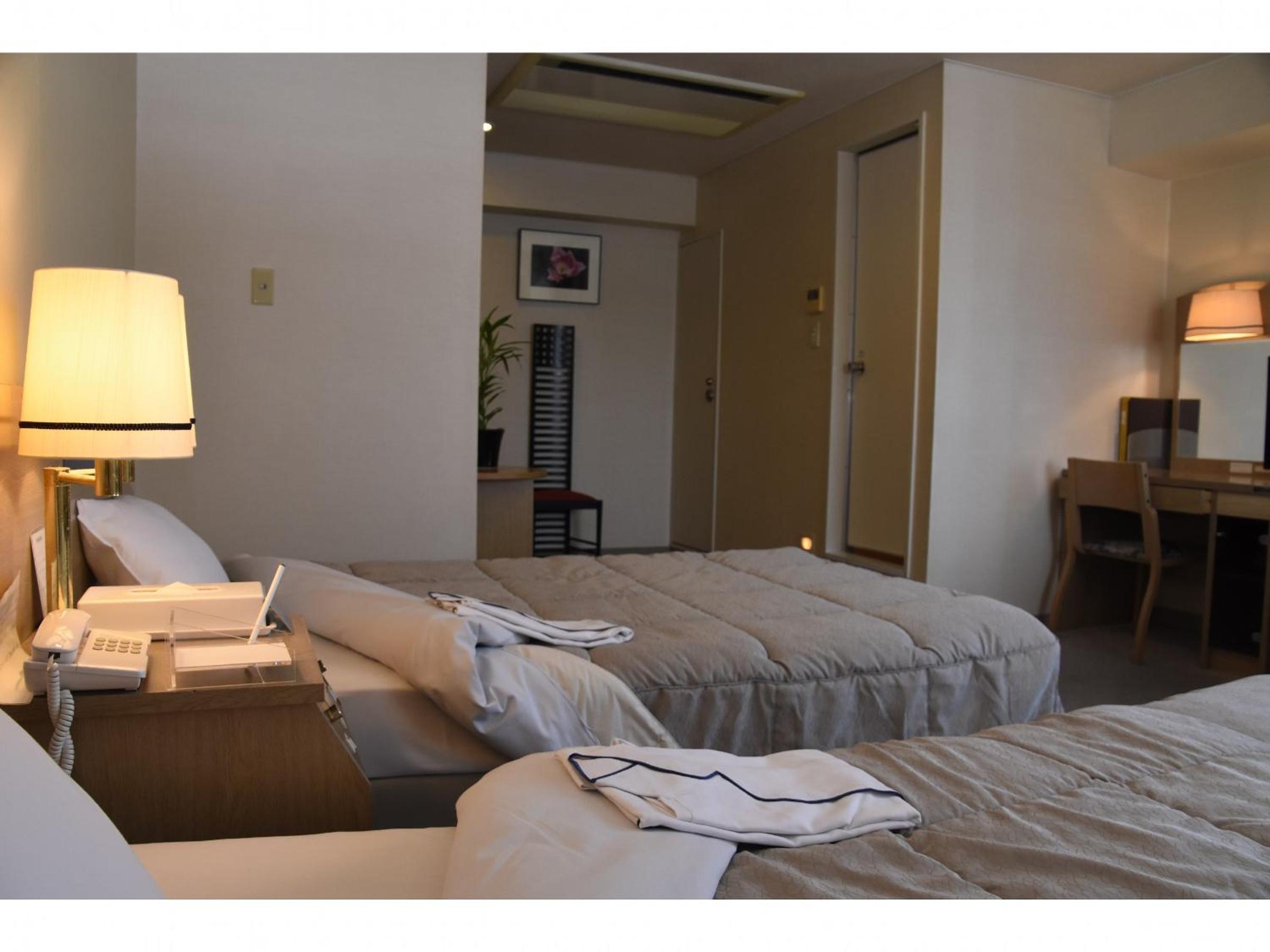 Twin Room - Photo 6