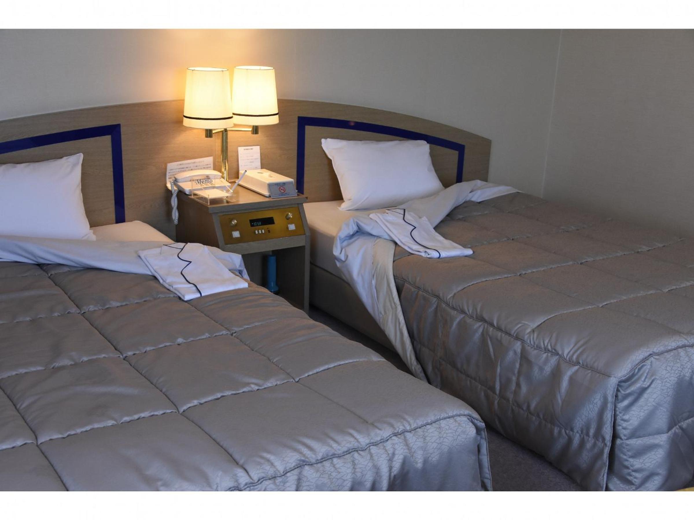 Twin Room - Photo 5
