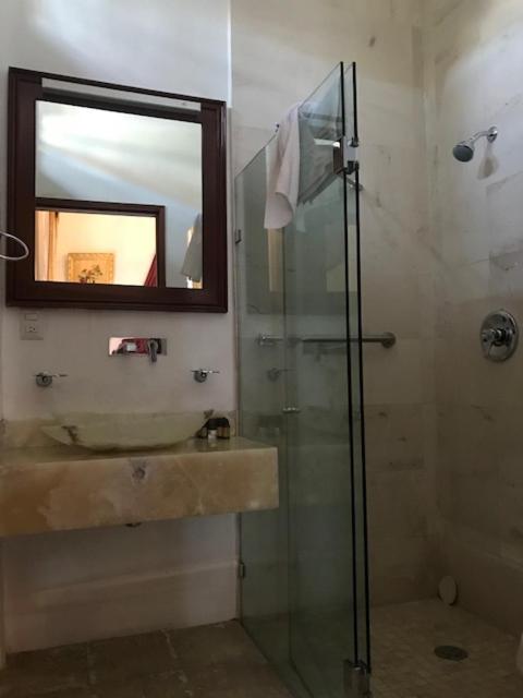 Suite photo 1